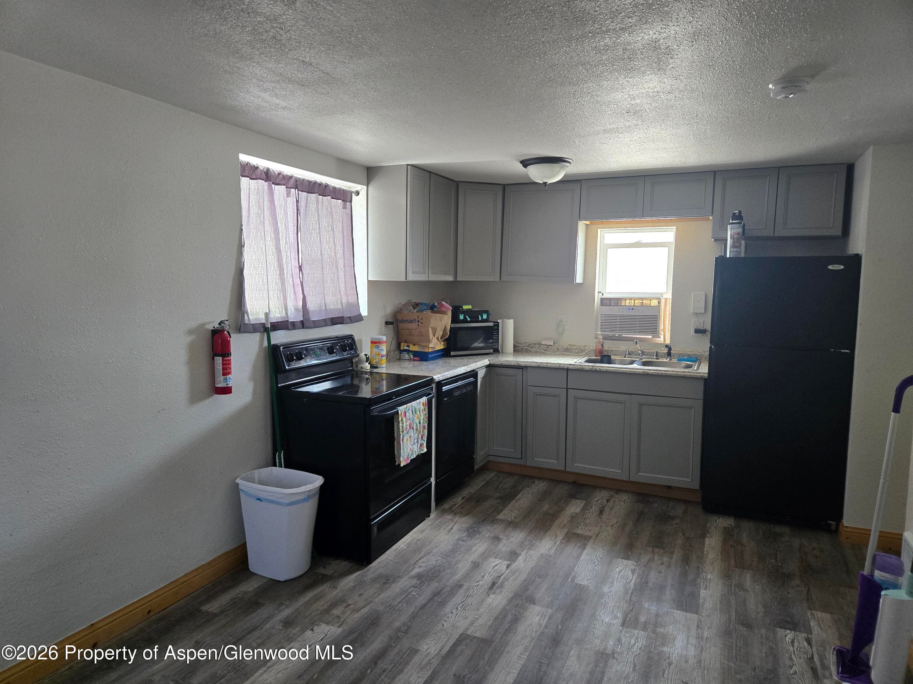 561 1/2 Barclay Street, Craig, CO 81625 - Photo 4