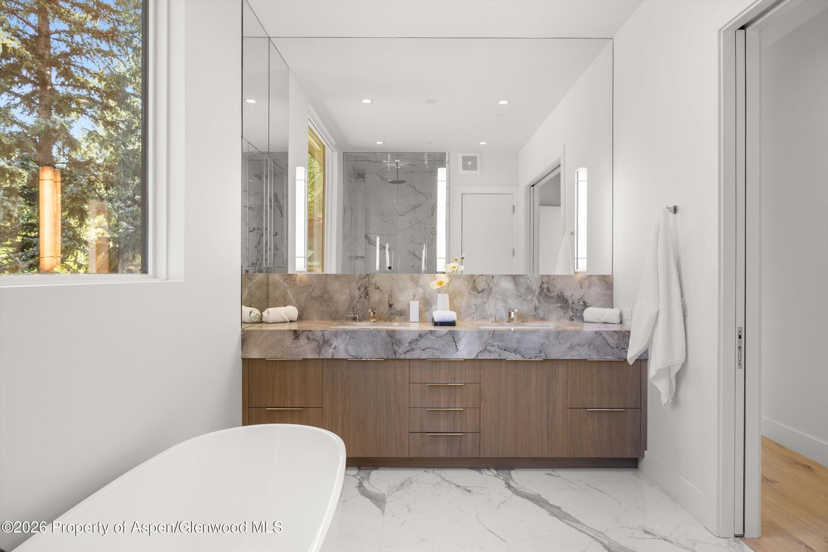 219 W Bleeker Street, Aspen, CO 81611 - Photo 18