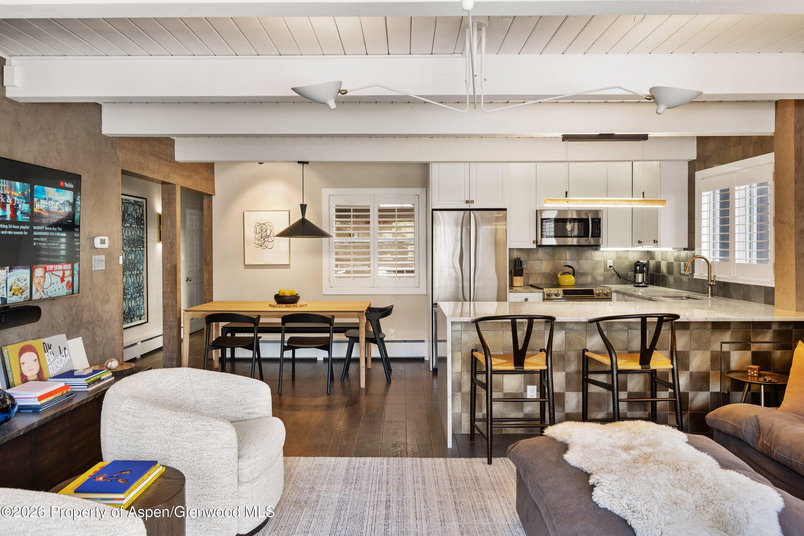 825 E Hopkins Avenue 2n, Aspen, CO 81611 - Photo 2