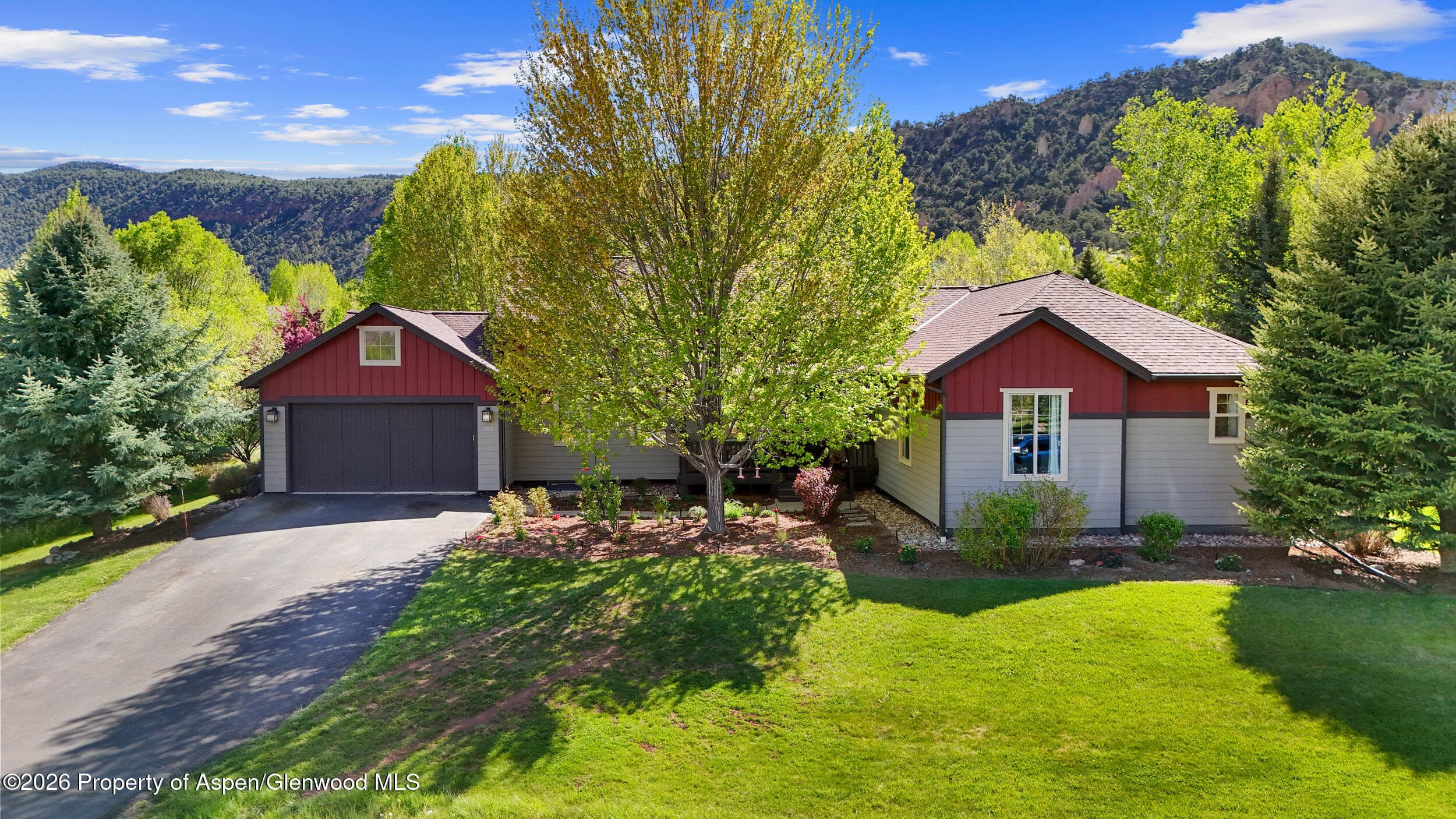 302 Silver Mountain Drive, Glenwood Springs, CO 81601