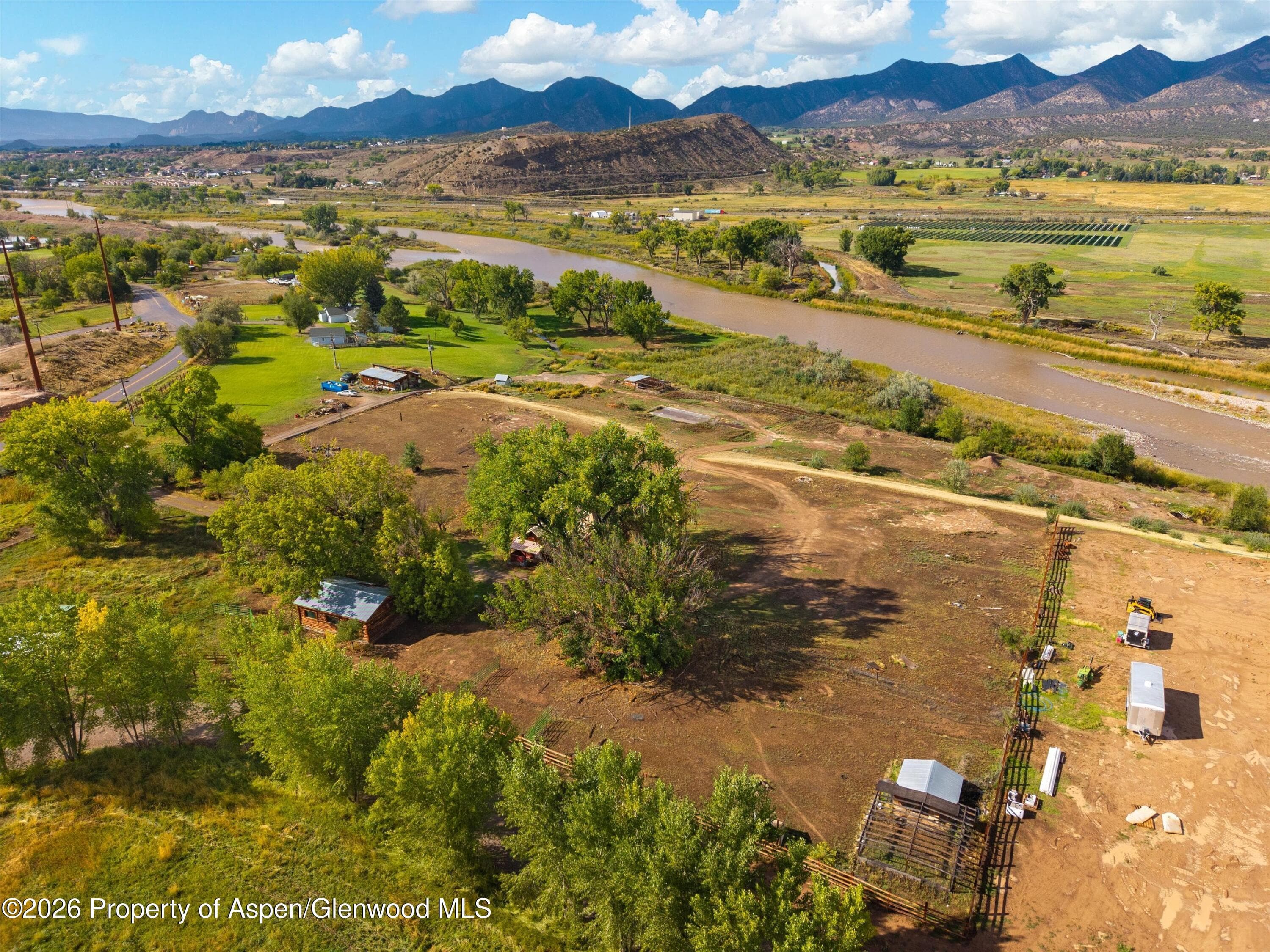 1117 & 117 County Road 335, Silt, CO 81652 - Photo 9