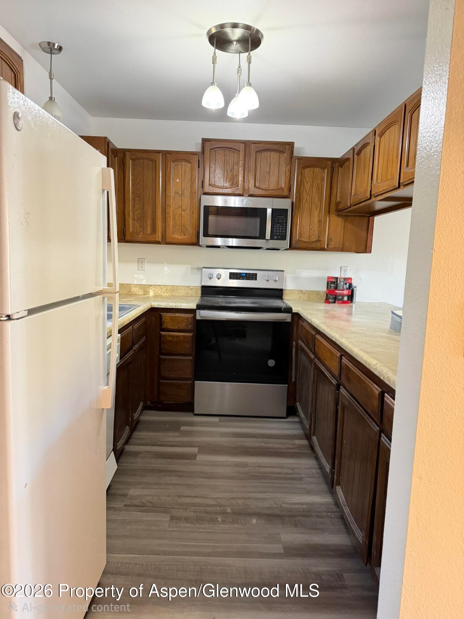 359 S 9th Street, Rifle, CO 81650 - Photo 2