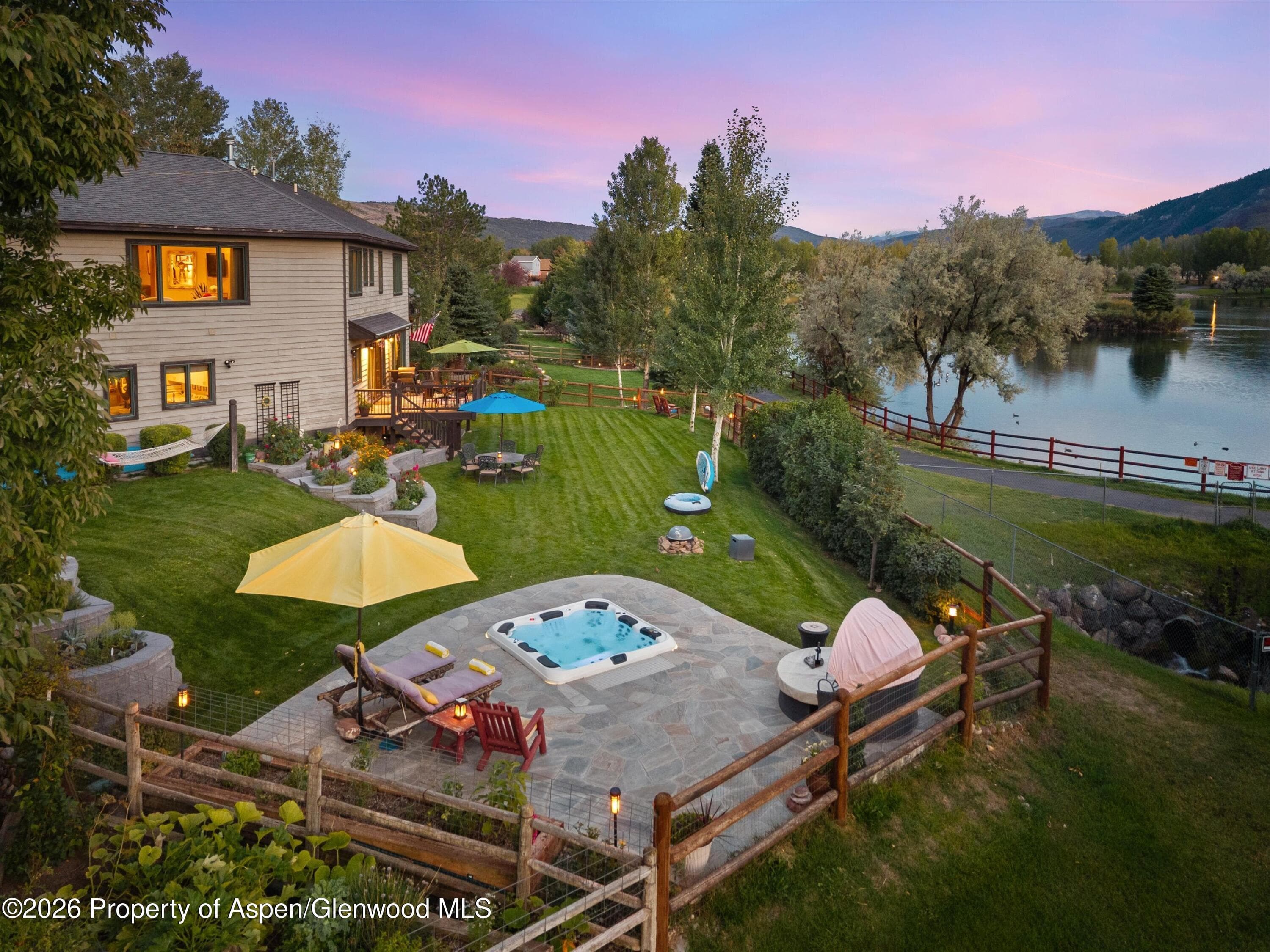 353 Goose Lane, Carbondale, CO 81623 - Photo 1