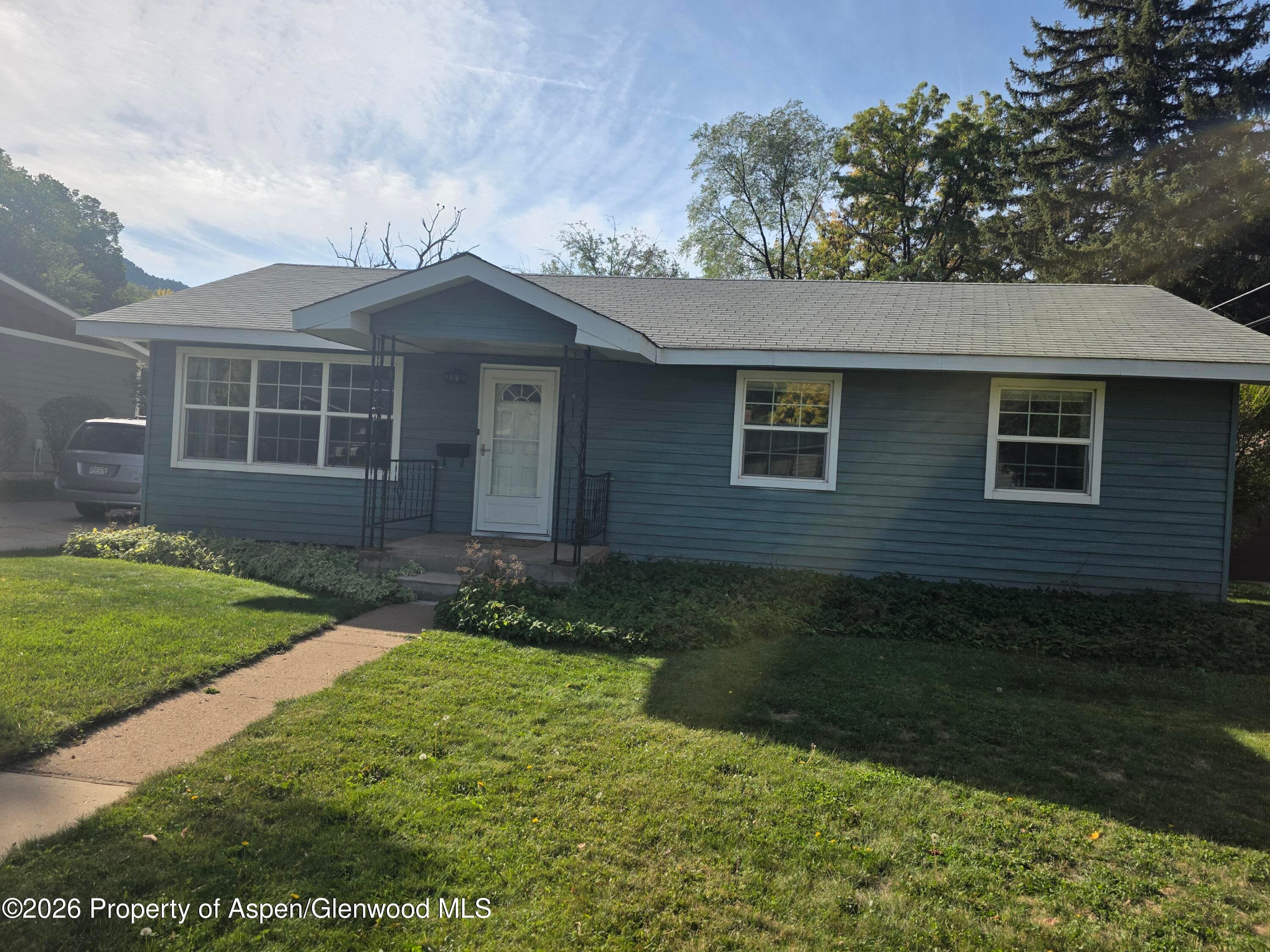 105 Park Drive, Glenwood Springs, CO 81601