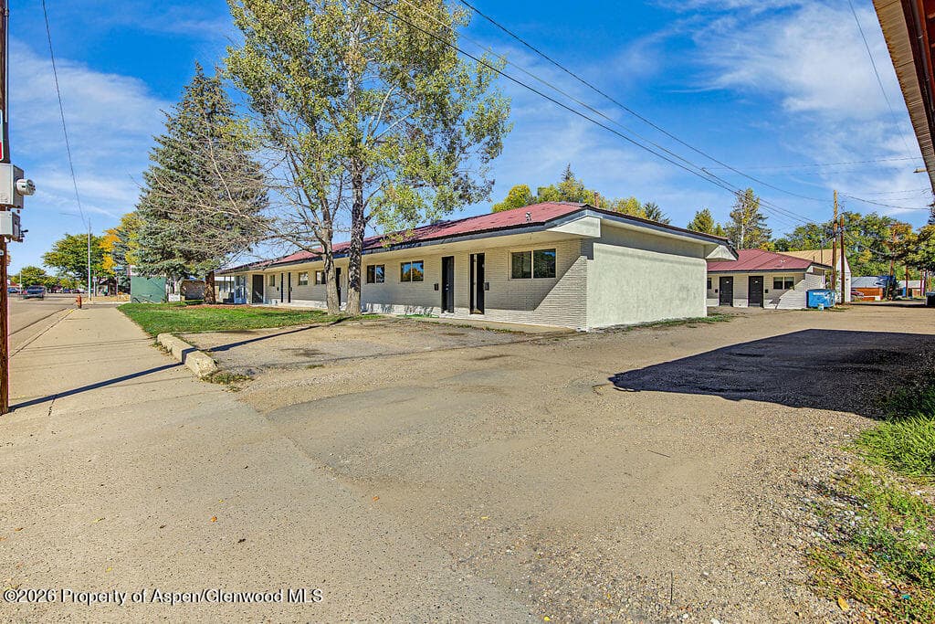 205 E Victory Way, Craig, CO 81625 - Photo 19