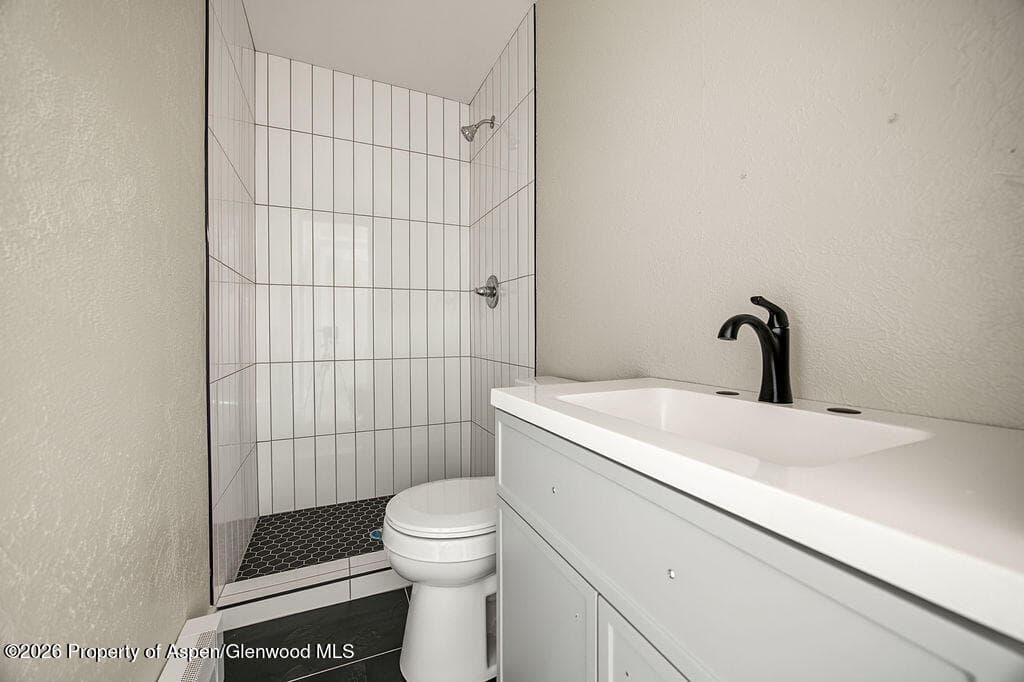 205 E Victory Way, Craig, CO 81625 - Photo 16