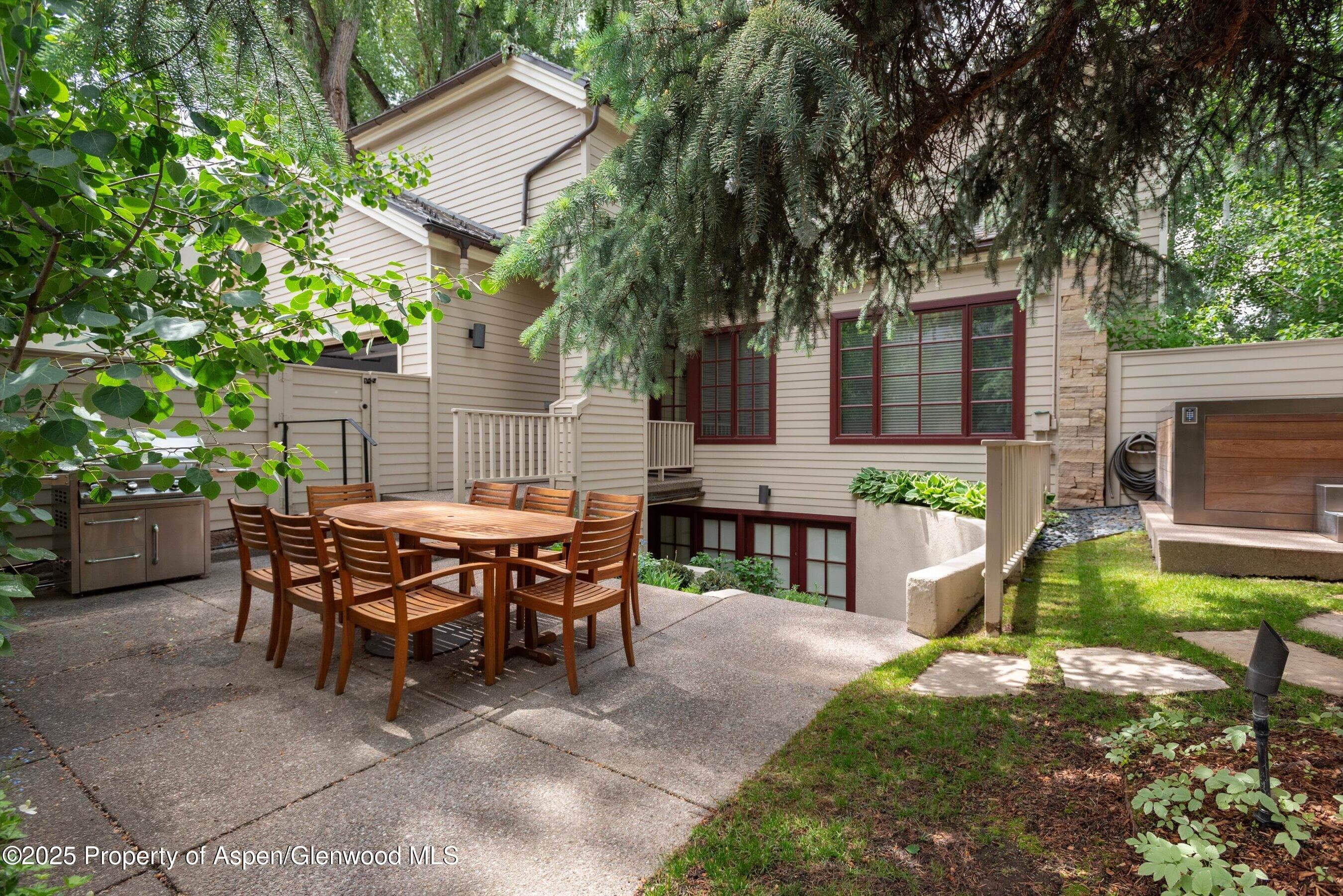 504 N 8th Street, Aspen, CO 81611 - Photo 30