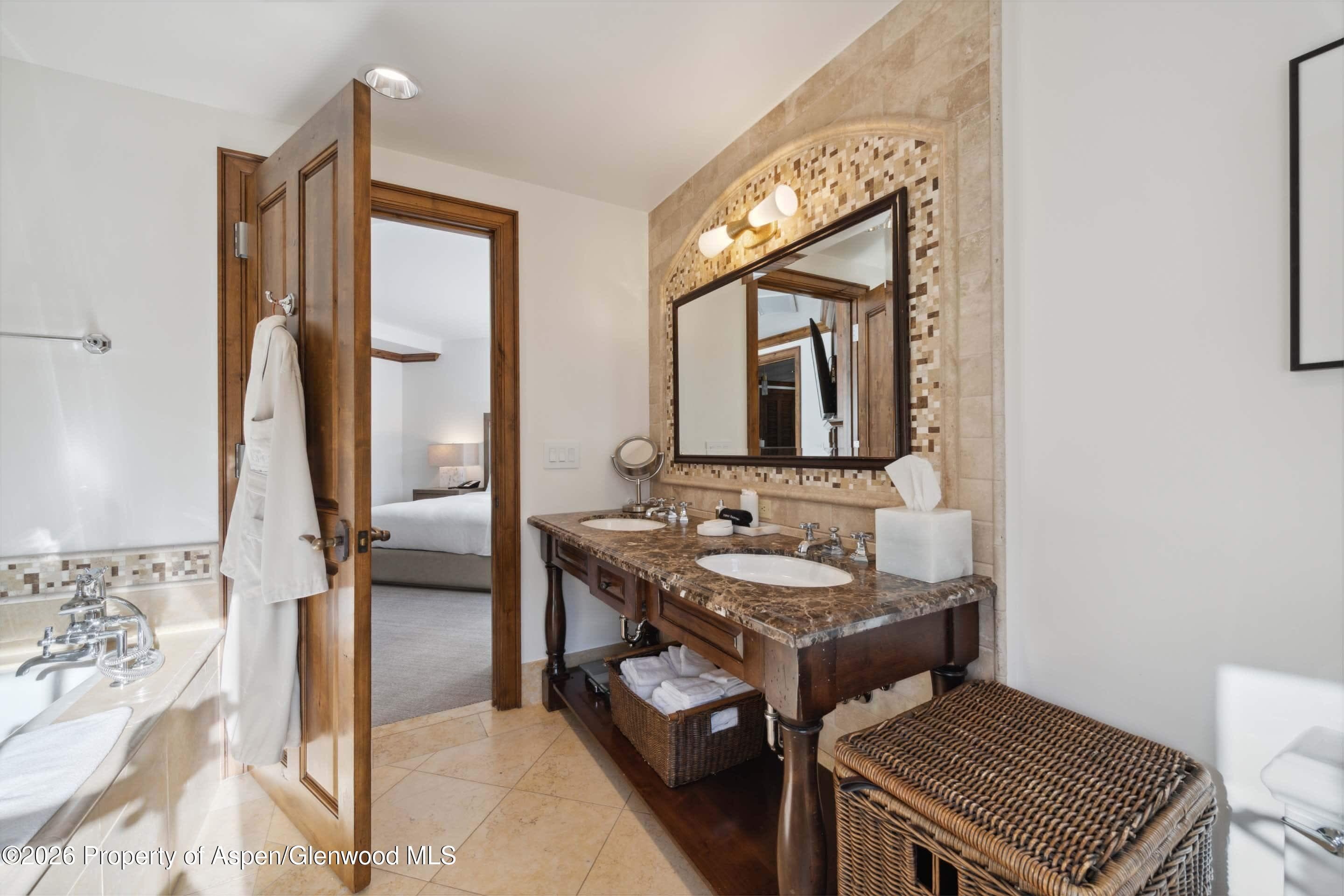 Property - Photo 14