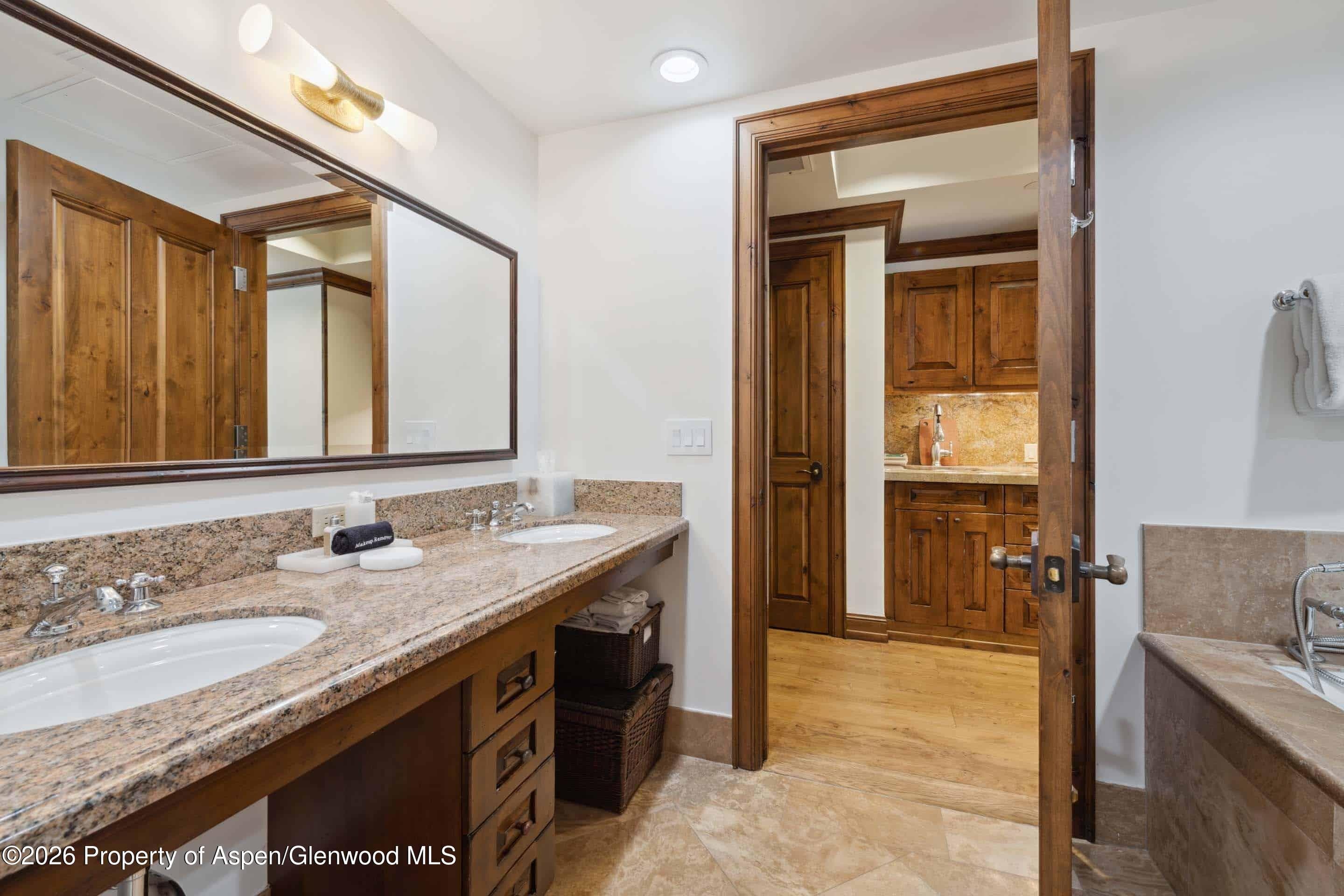 Property - Photo 17