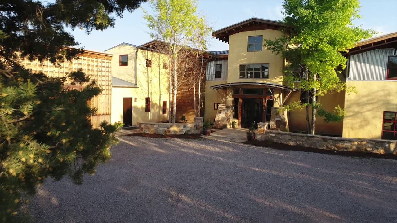 3061 Country Road 103