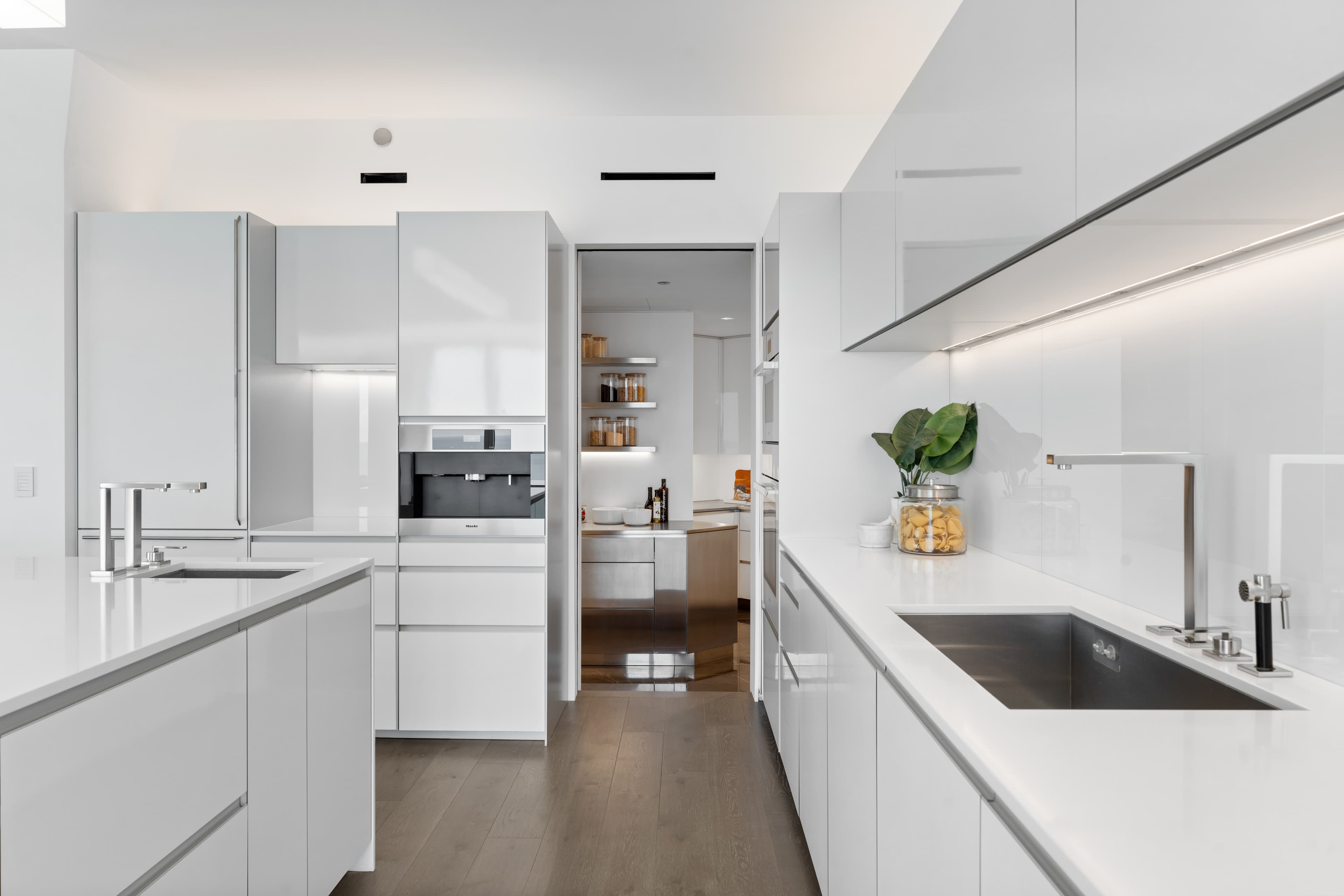 950 N Michigan Avenue Unit# 4605 - Photo 9