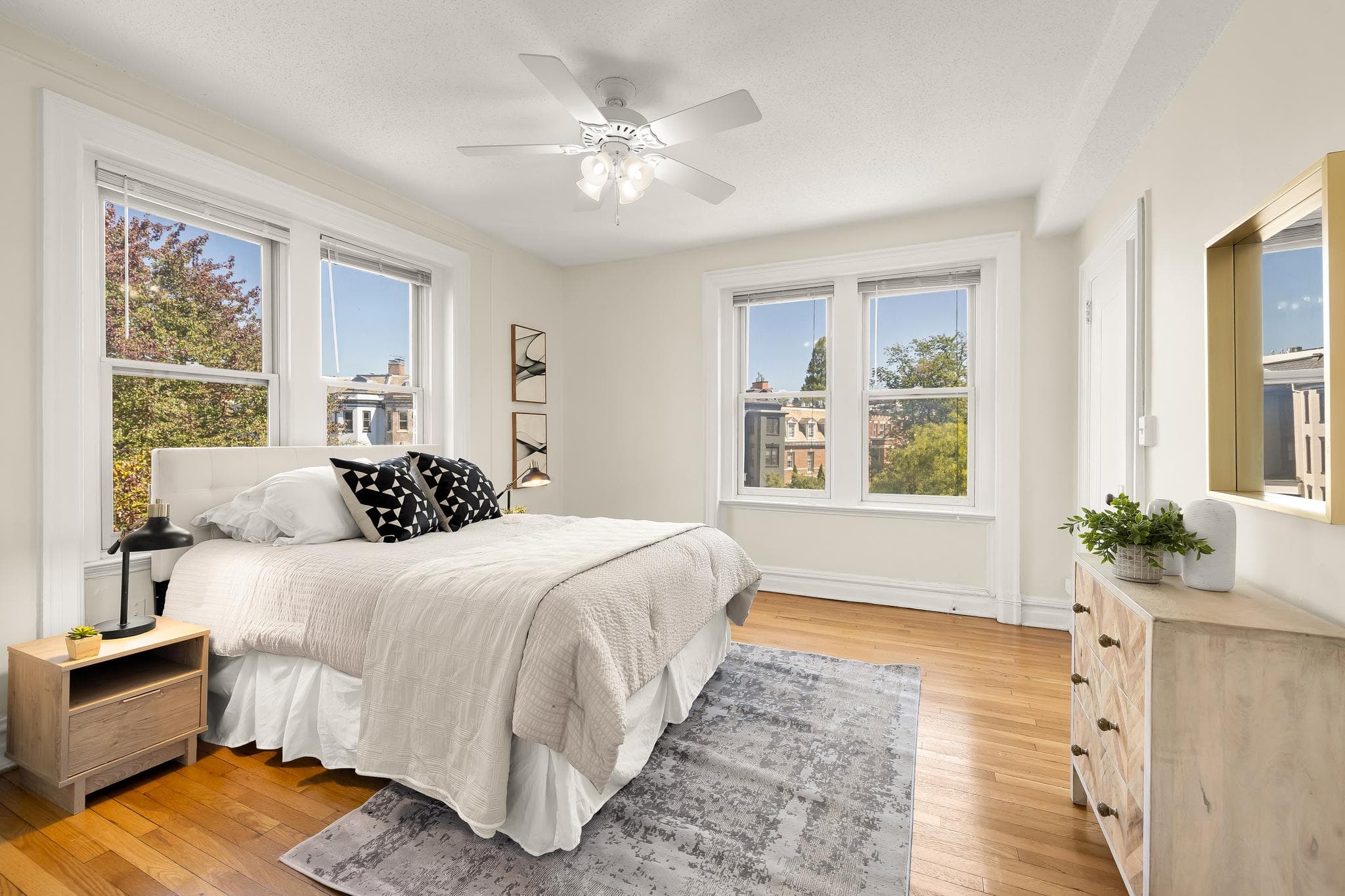 2456 20th Street NW Unit# UNIT 403 - Photo 11