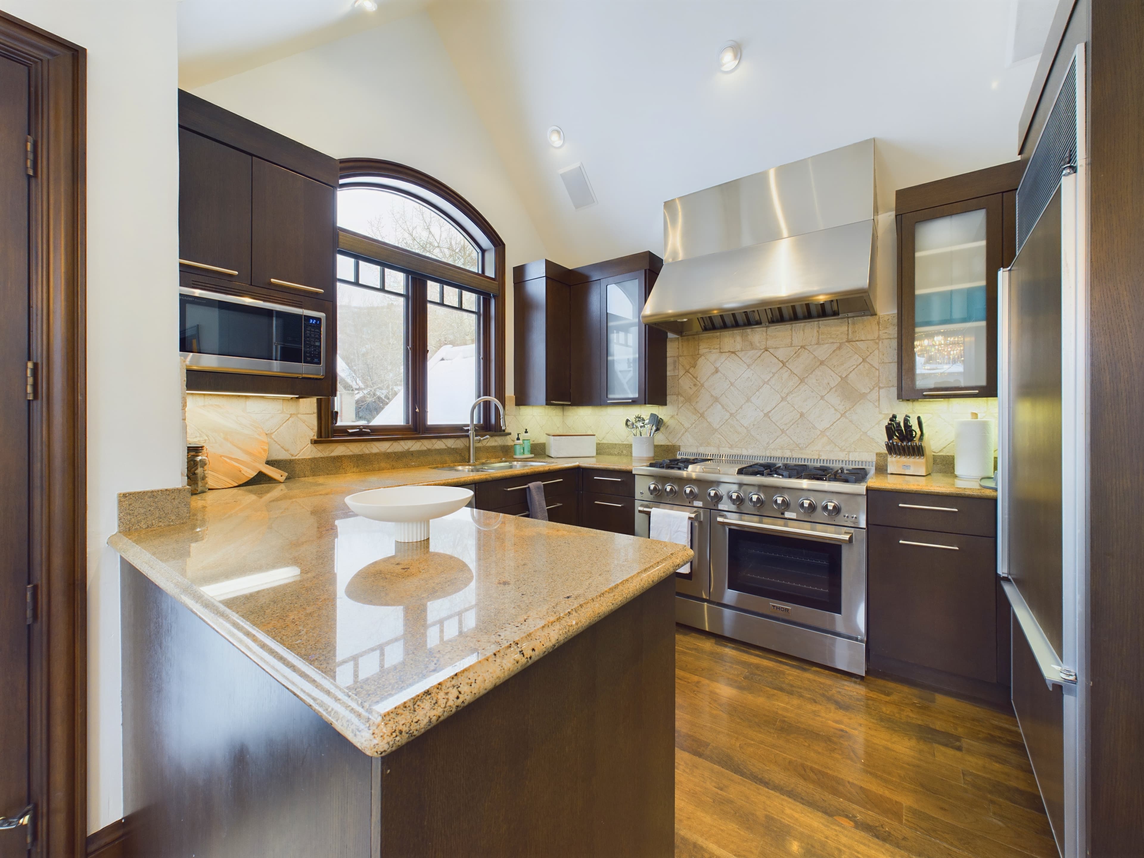 910 E Cooper Avenue, Aspen, CO 81611 - Photo 15