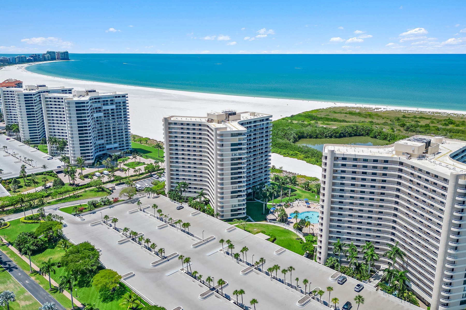 380 Seaview Court  - Photo 10