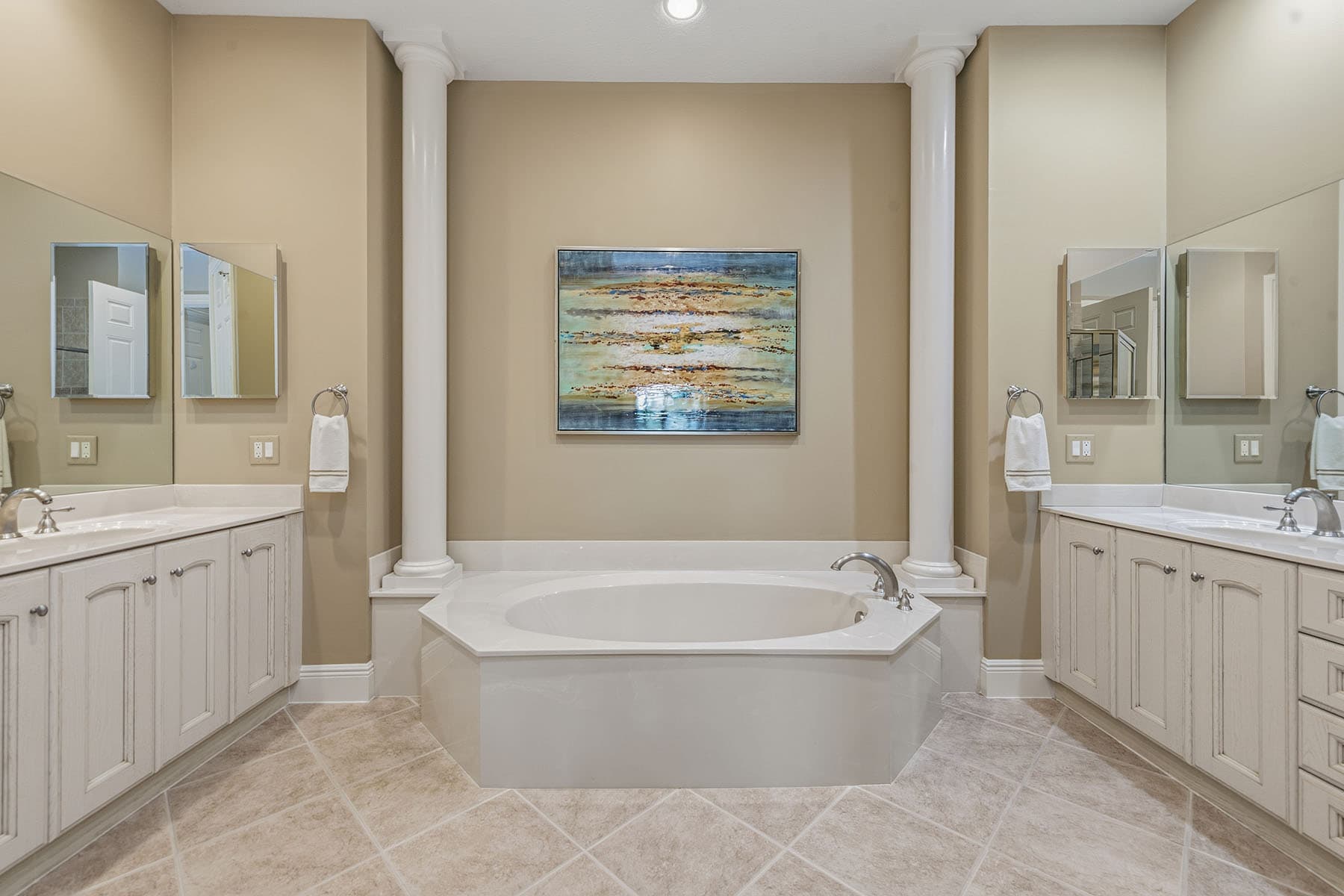 9224 Campanile Circle  - Photo 7