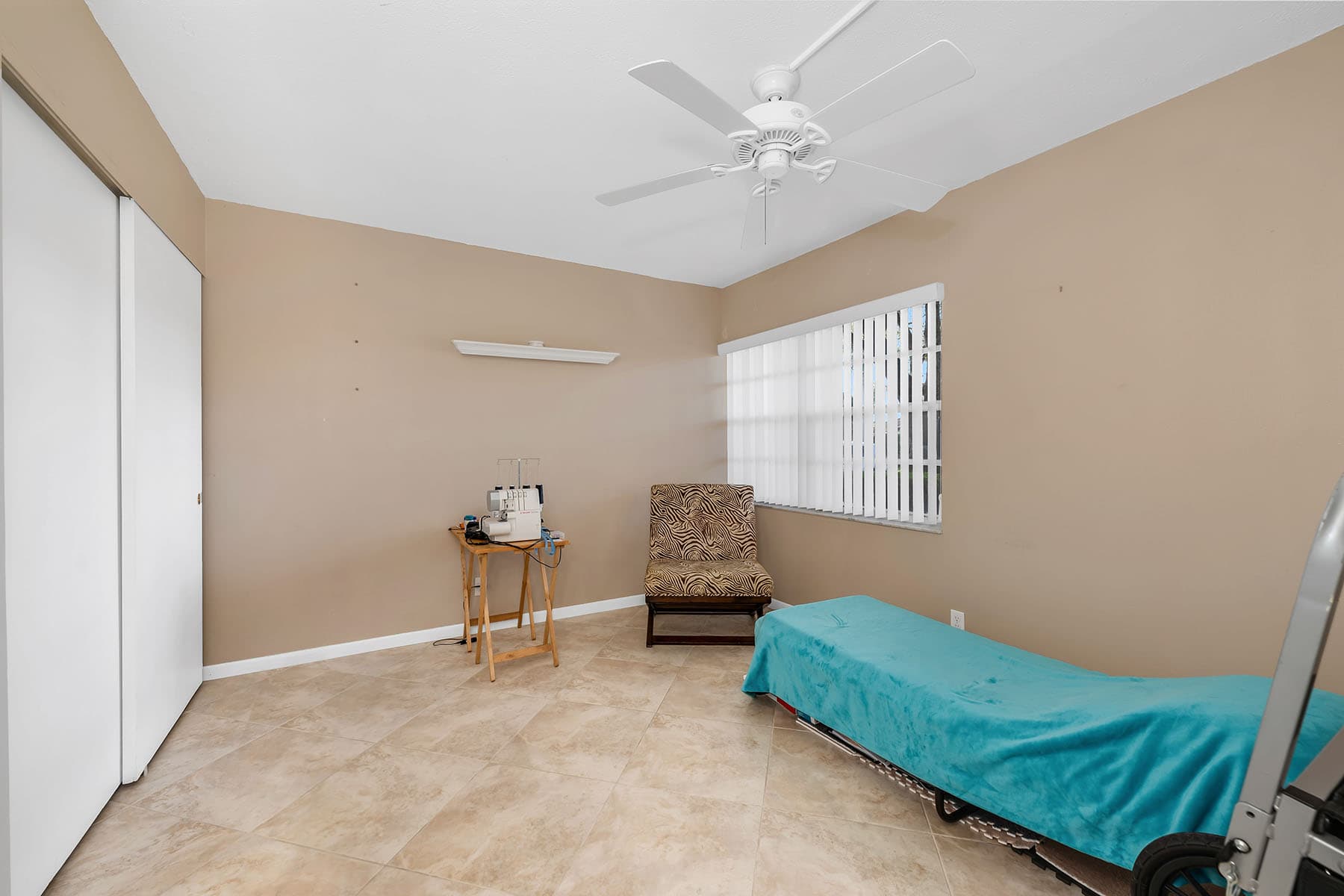 1086 Forest Lakes Drive  - Photo 4