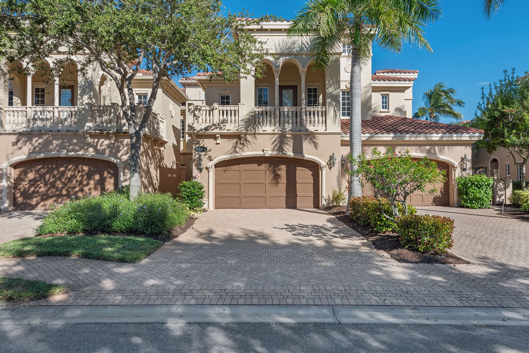 9284 Menaggio Court , 202 - Photo 1