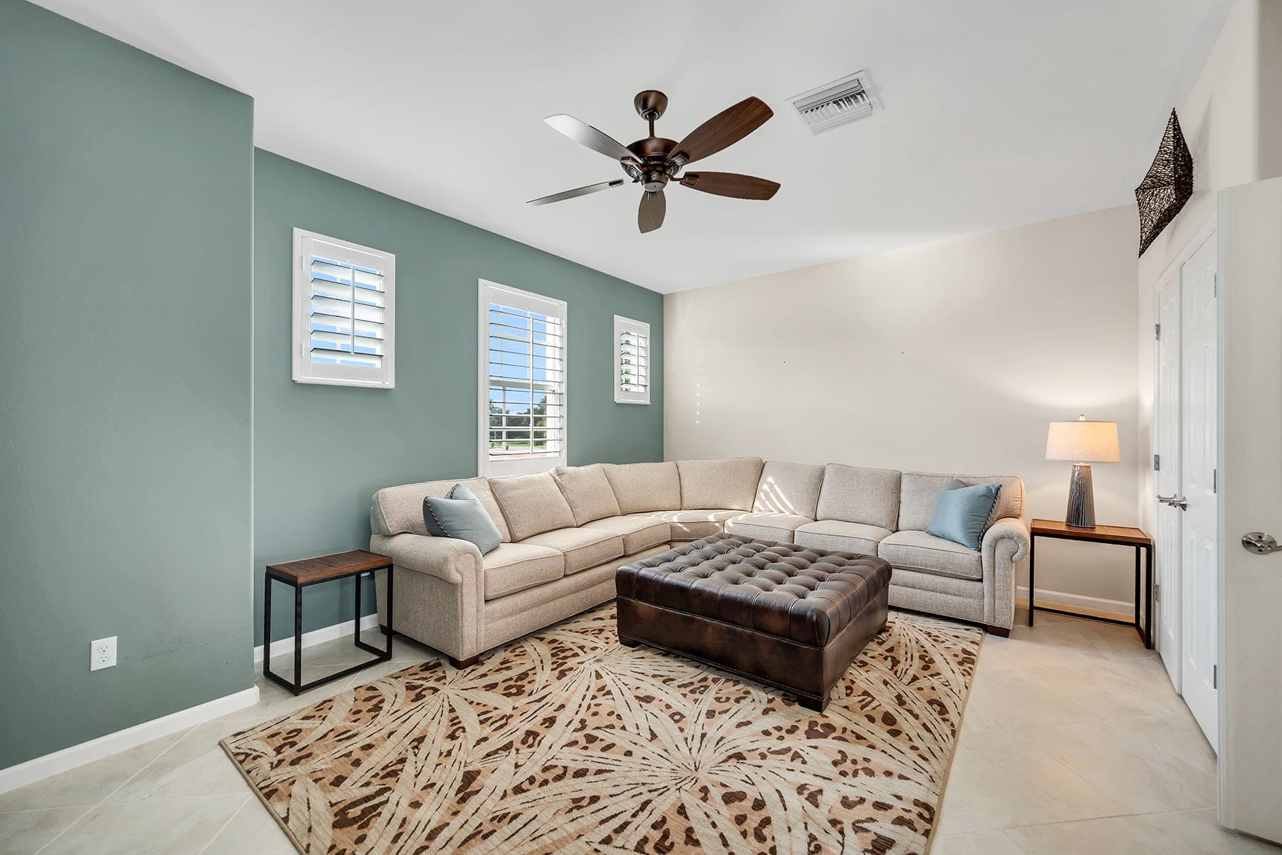 6689 Alden Woods Circle  - Photo 4