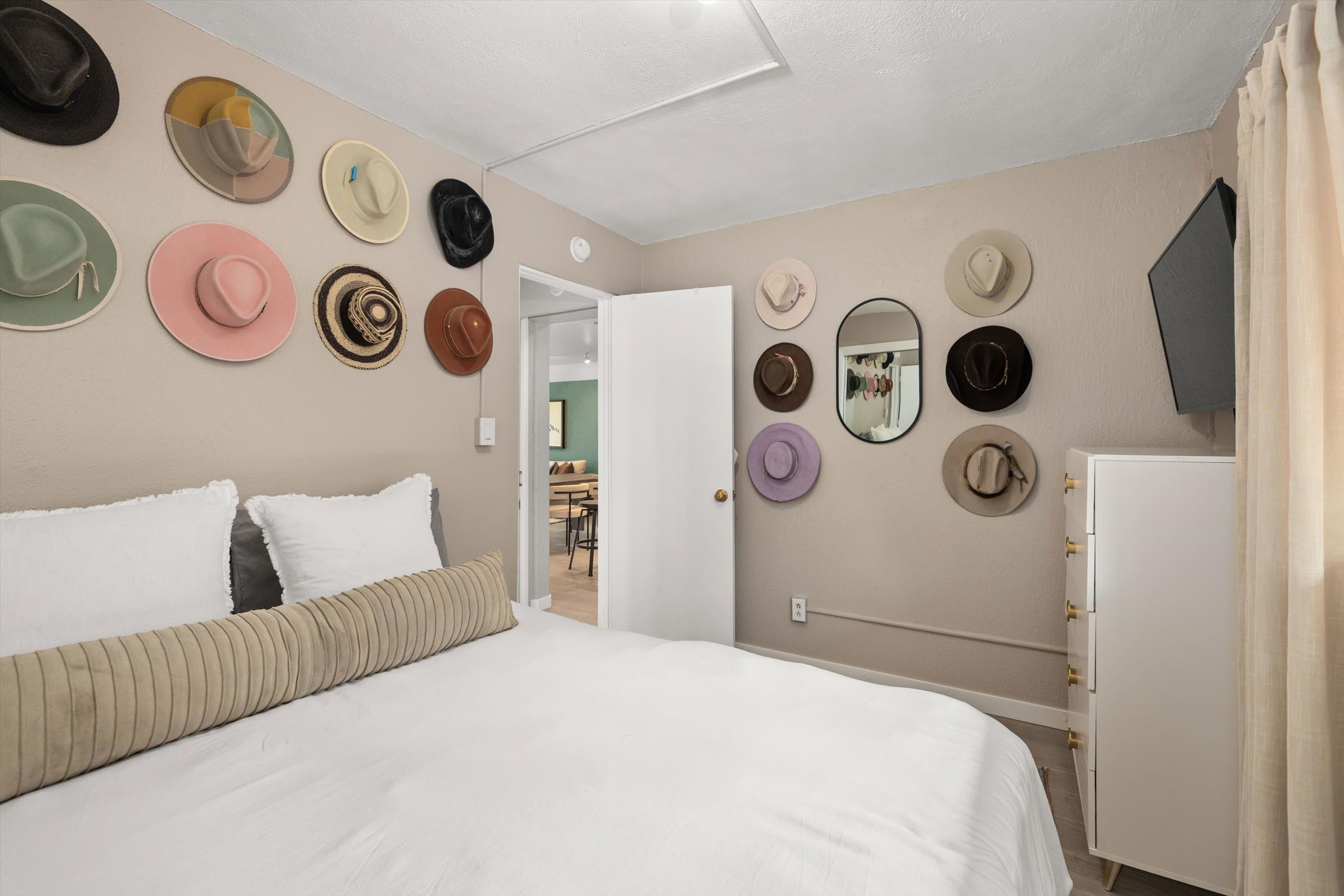 950 Vine Street, Aspen, CO 81611 - Photo 2