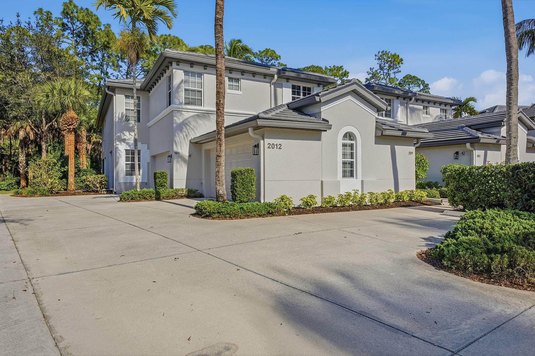 2012 Tarpon Bay Drive N  - Photo 4