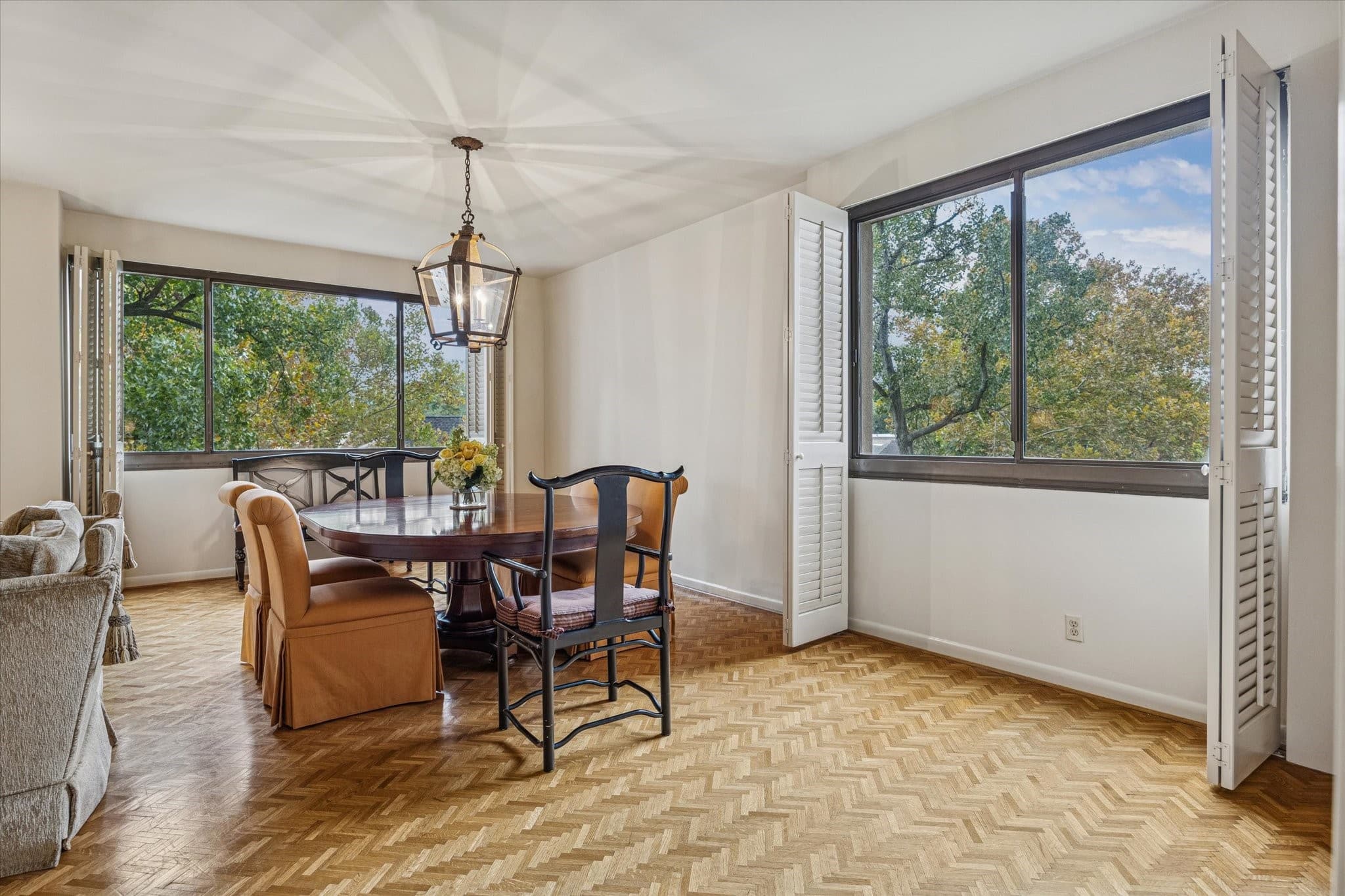 49 Briar Hollow Lane #203 - Photo 3