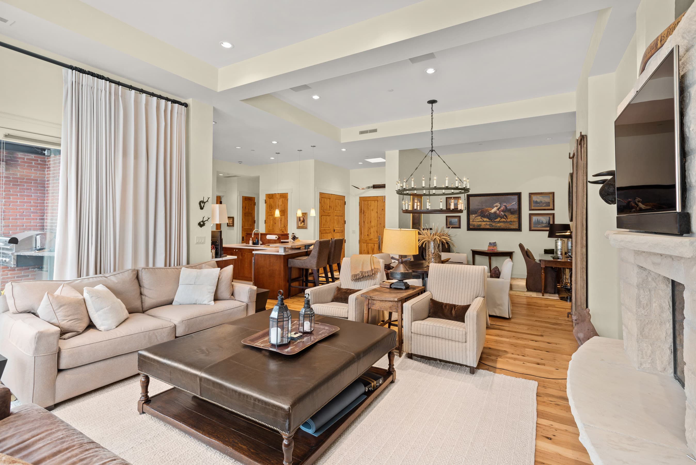 501 Rio Grande Place 201, Aspen, CO 81611 - Photo 2