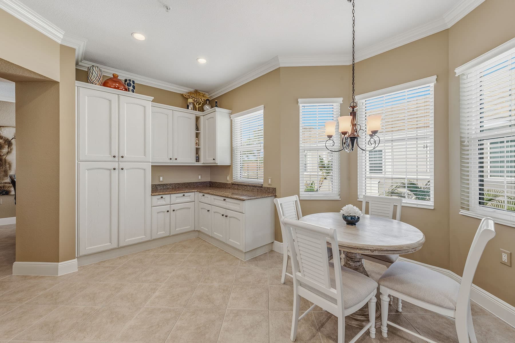 9224 Campanile Circle  - Photo 6