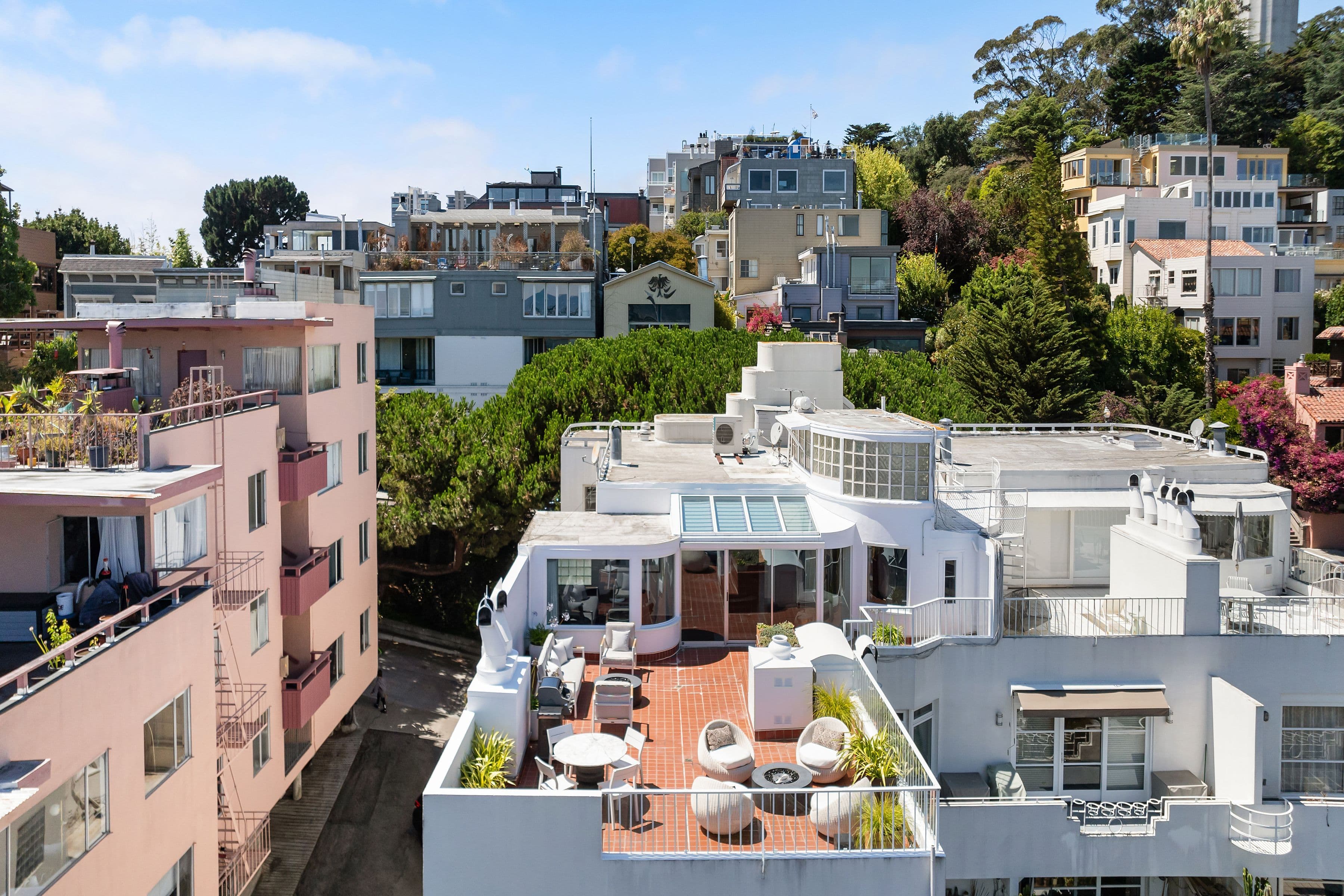 1360 Montgomery #11  - Photo 11