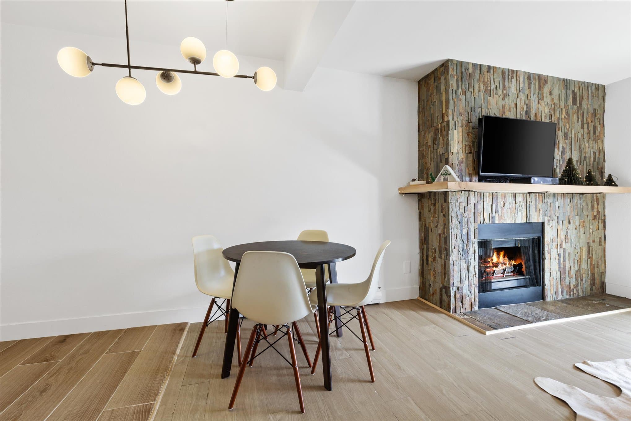 1565 Shadow Run Frontage Unit# B307 - Photo 7