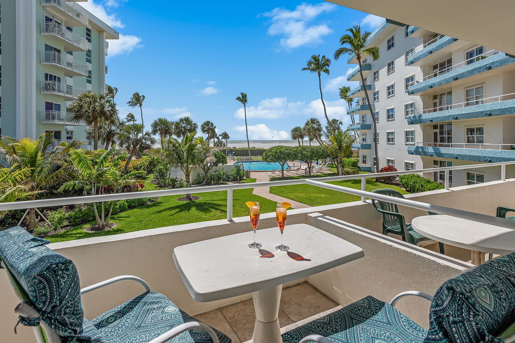 220 Seaview Court , 216 - Photo 1