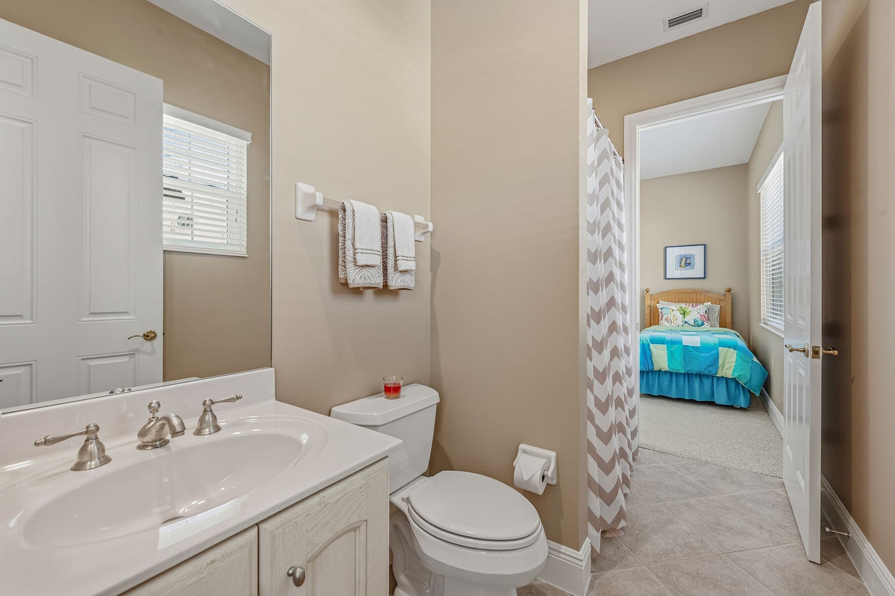 9224 Campanile Circle  - Photo 2
