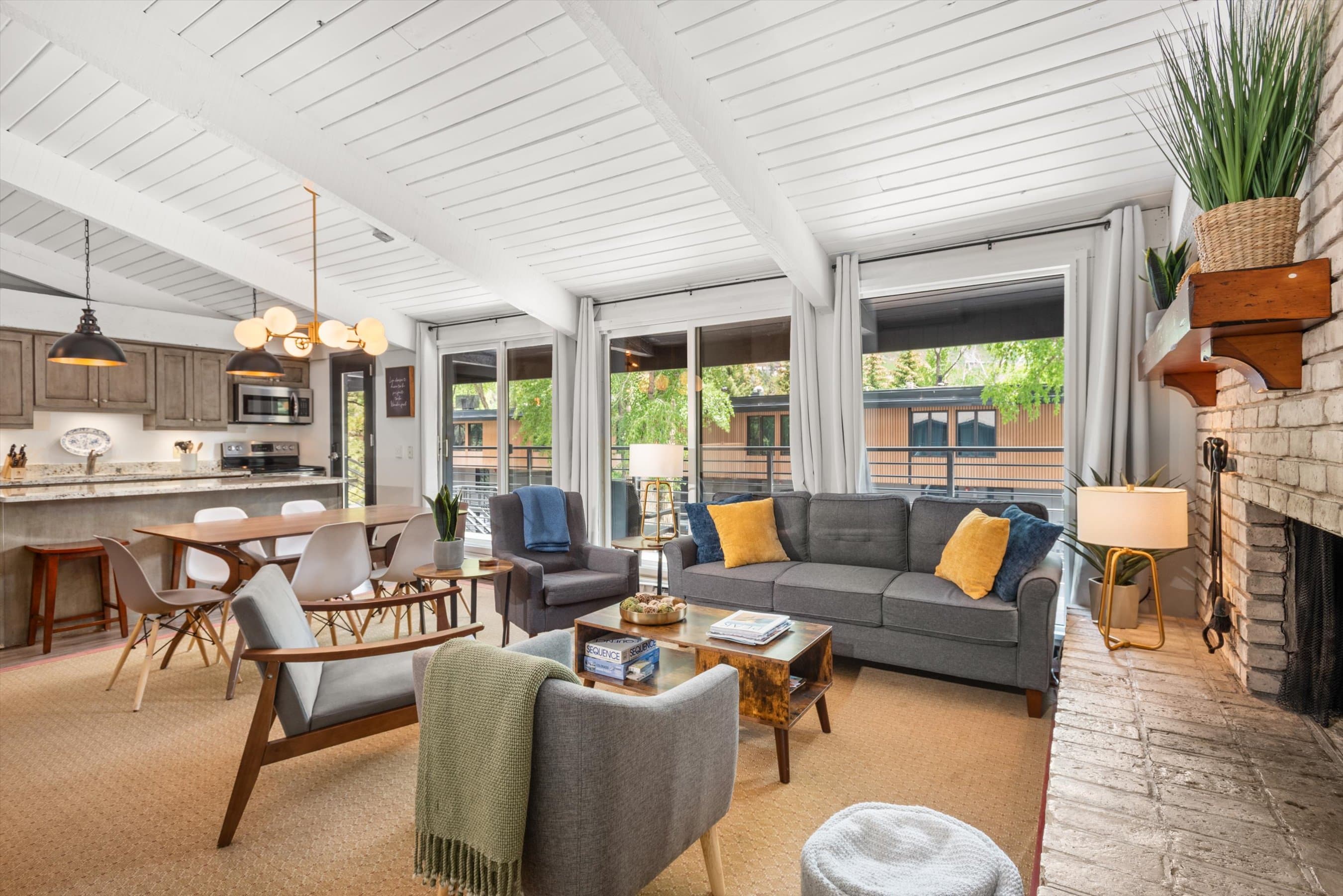 1039 E Cooper Avenue 36B, Aspen, CO 81611 - Photo 1
