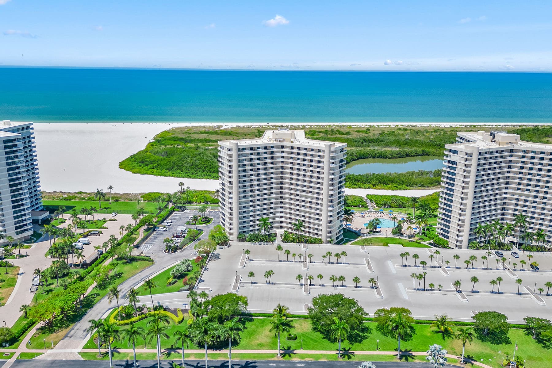 380 Seaview Court  - Photo 4
