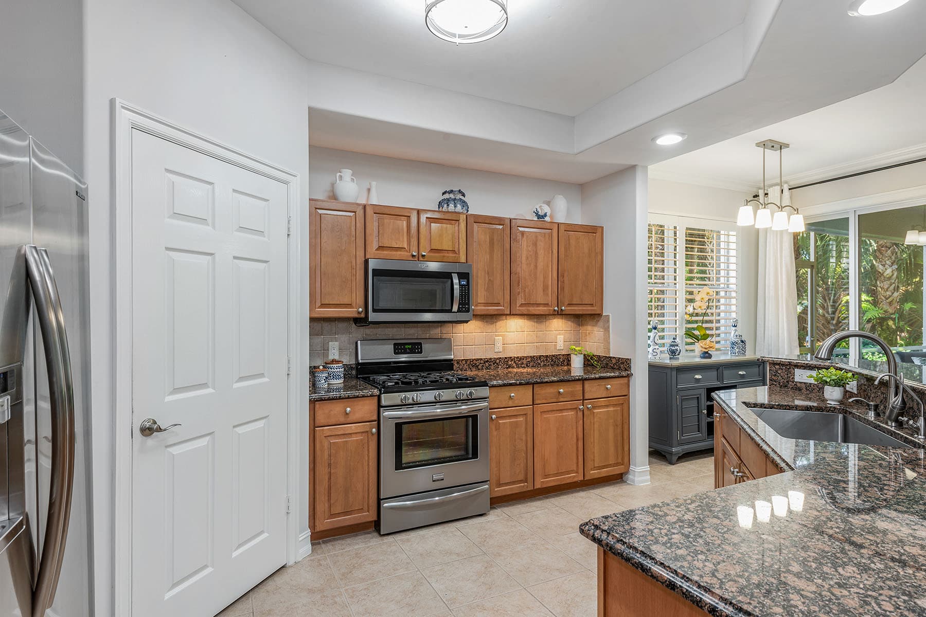 2012 Tarpon Bay Drive N  - Photo 7