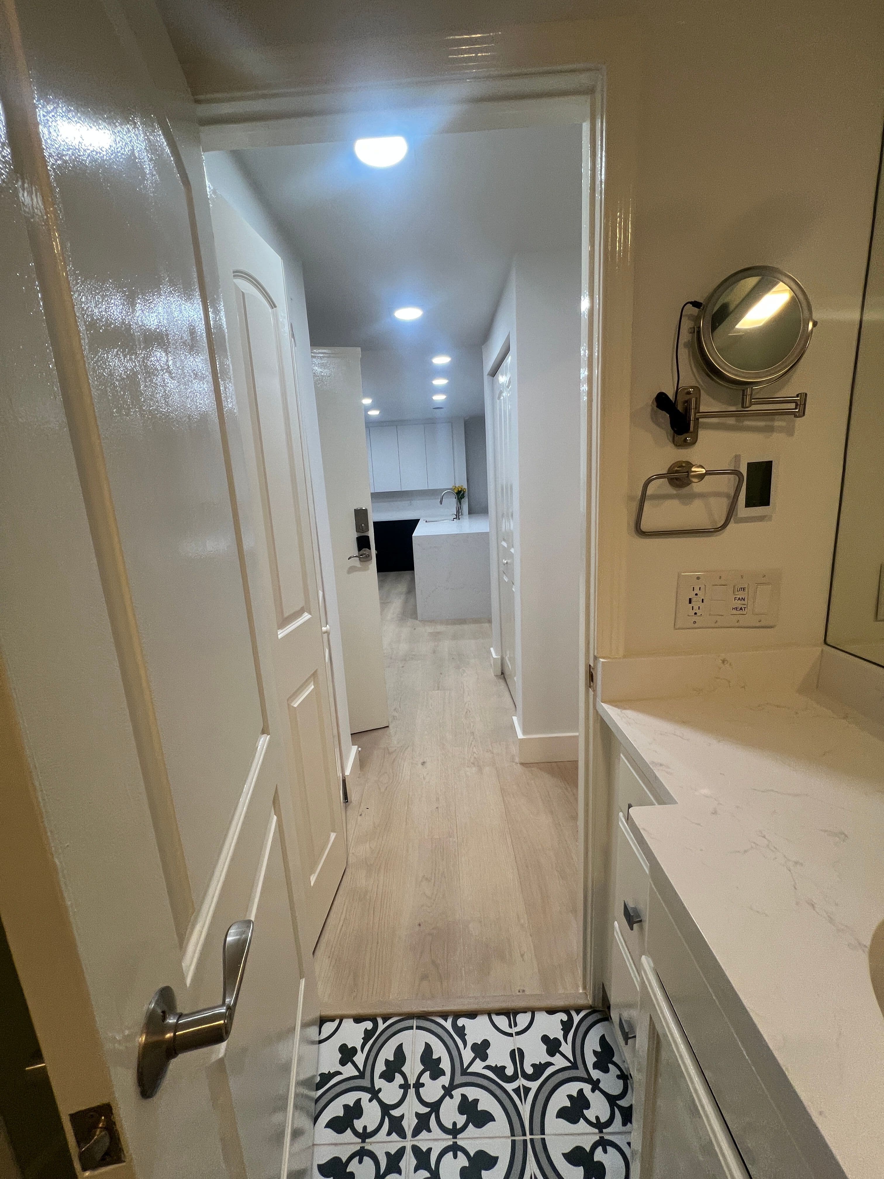 910 W Hallam Street 12, Aspen, CO 81611 - Photo 4