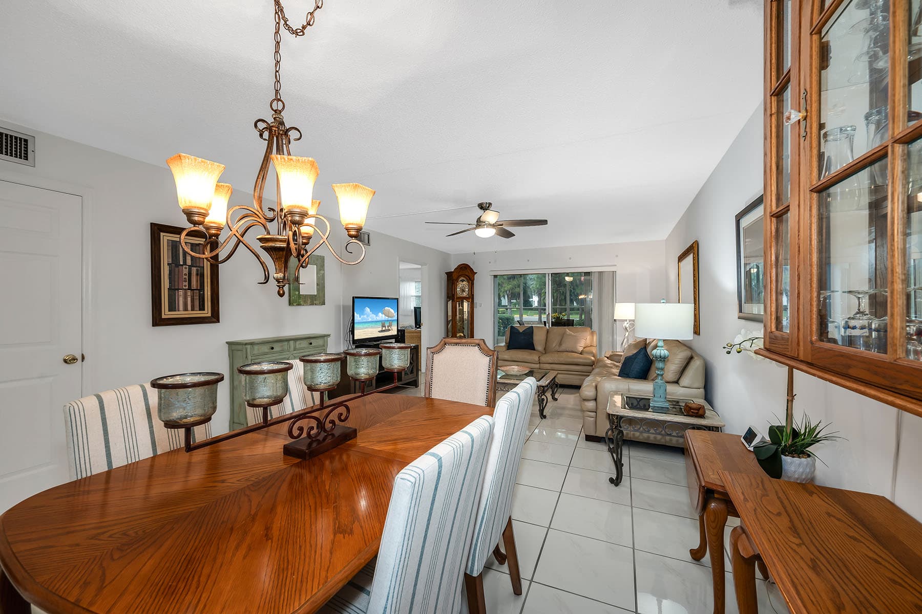 200 Valley Stream Drive  - Photo 2