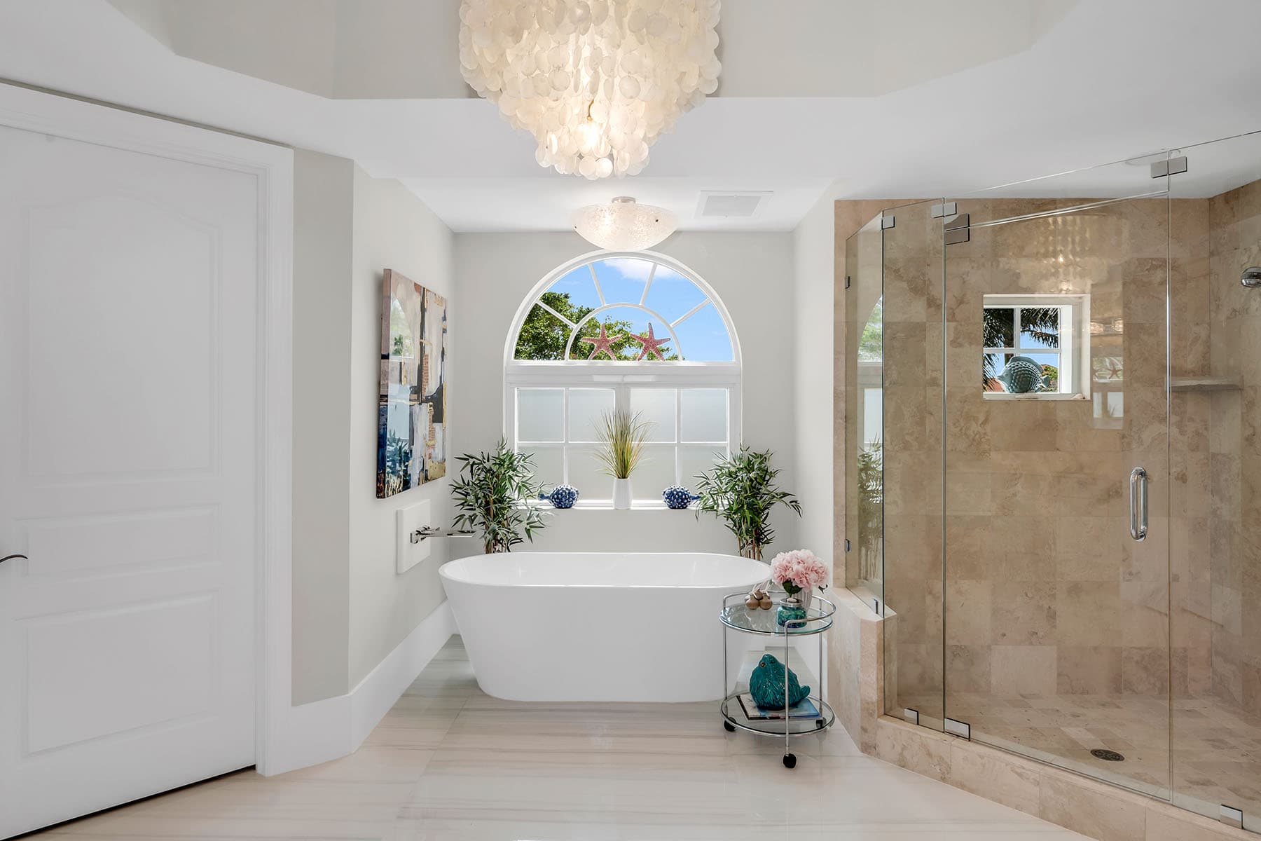 700 La Peninsula Boulevard  - Photo 4