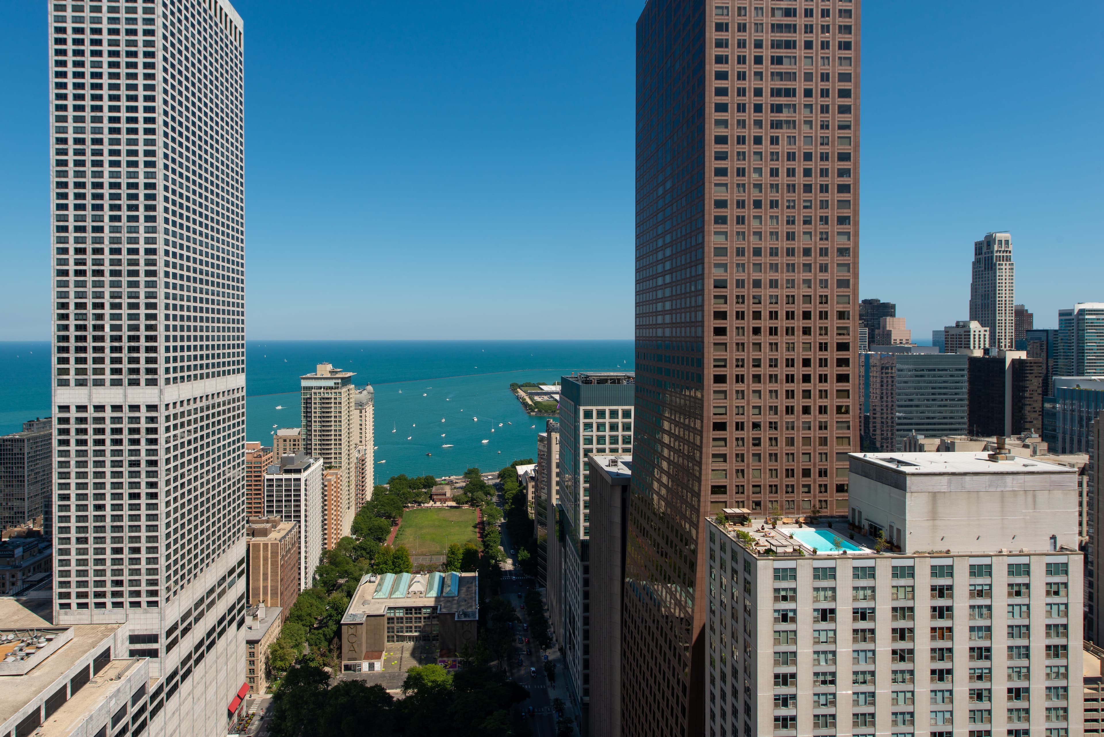 800 N Michigan Avenue Unit# 4201 - Photo 20