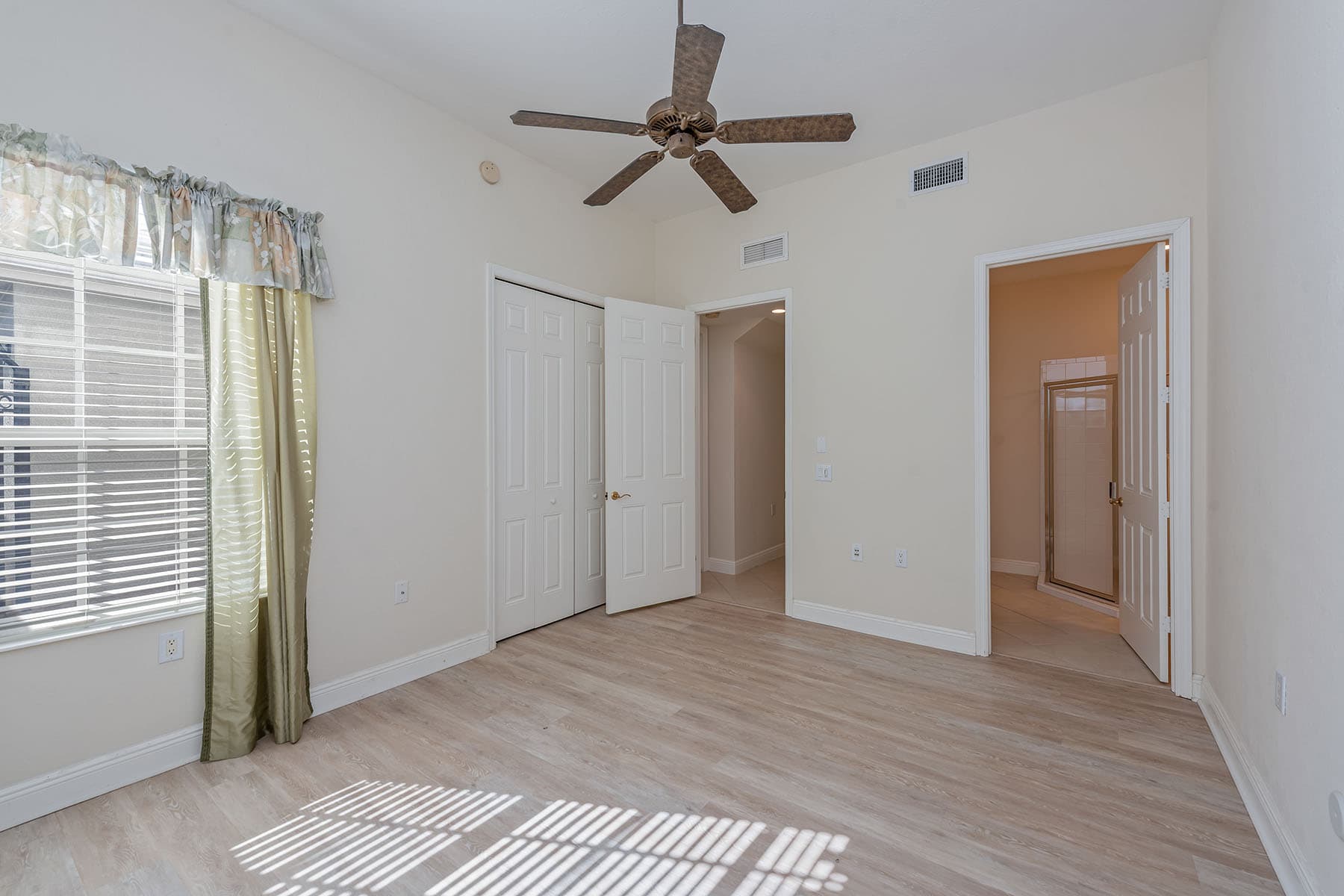 9235 Tesoro Lane  - Photo 9