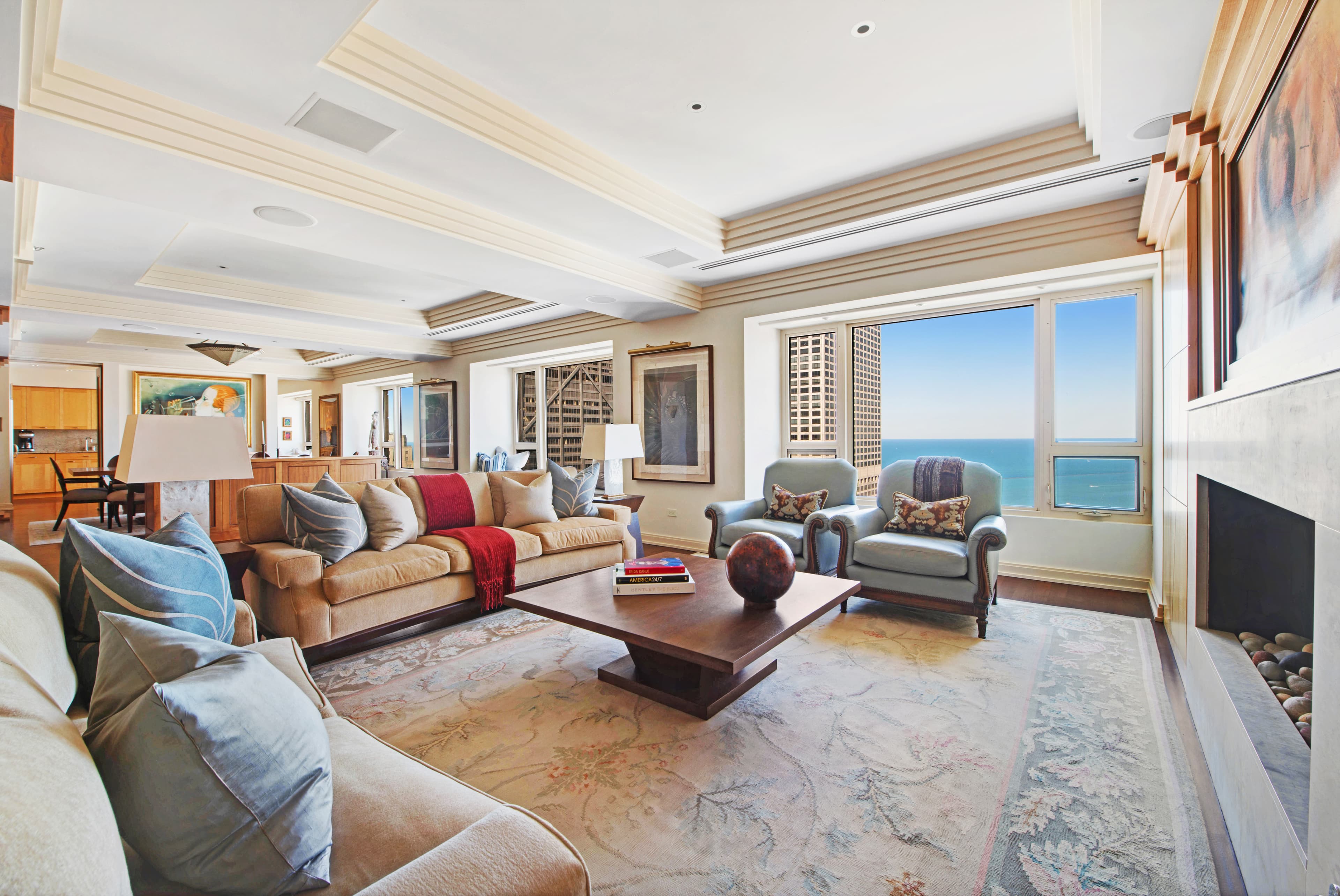 800 N Michigan Avenue Unit# 4201 - Photo 9