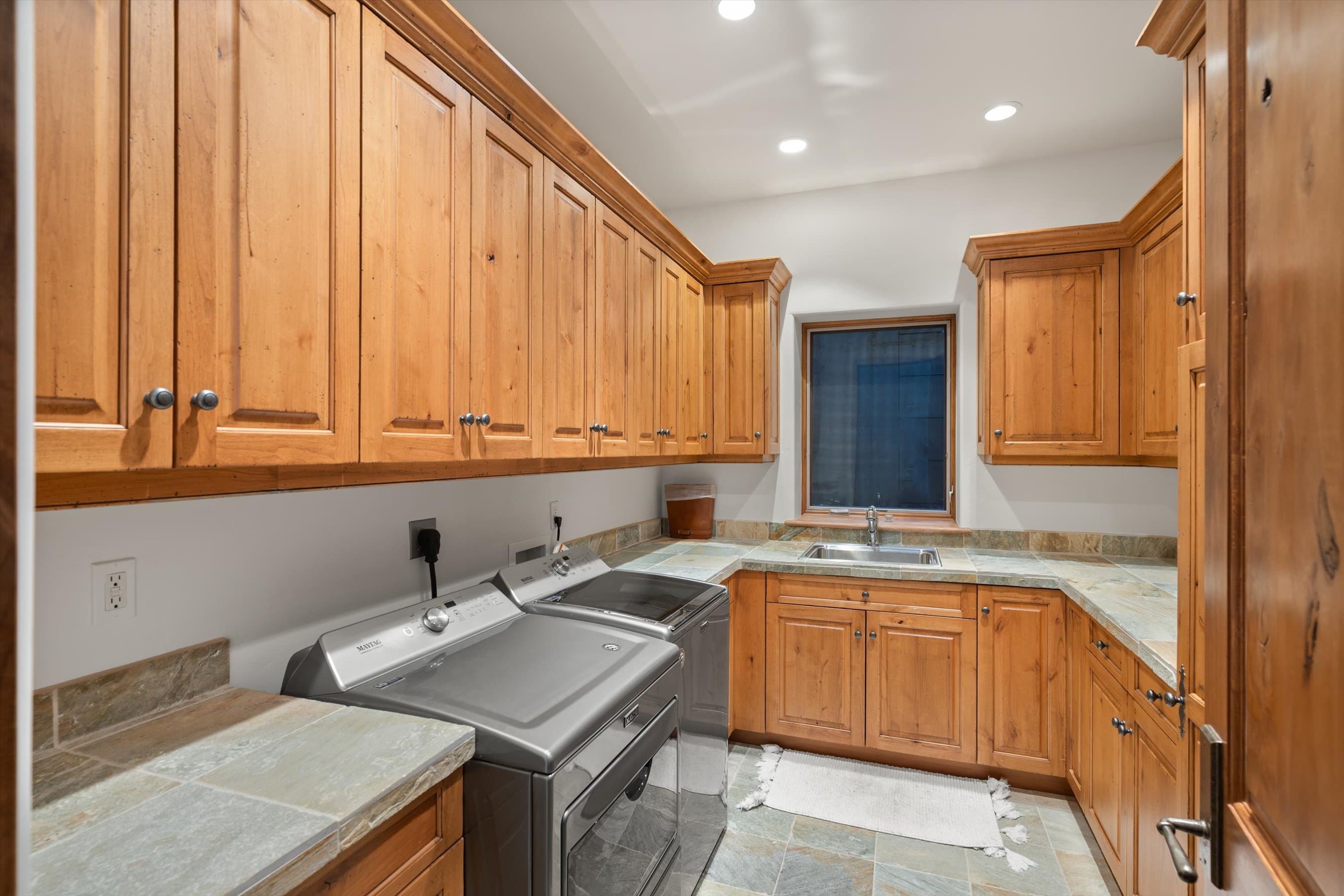 180 Exhibition Lane, Aspen, CO 81611 - Photo 7