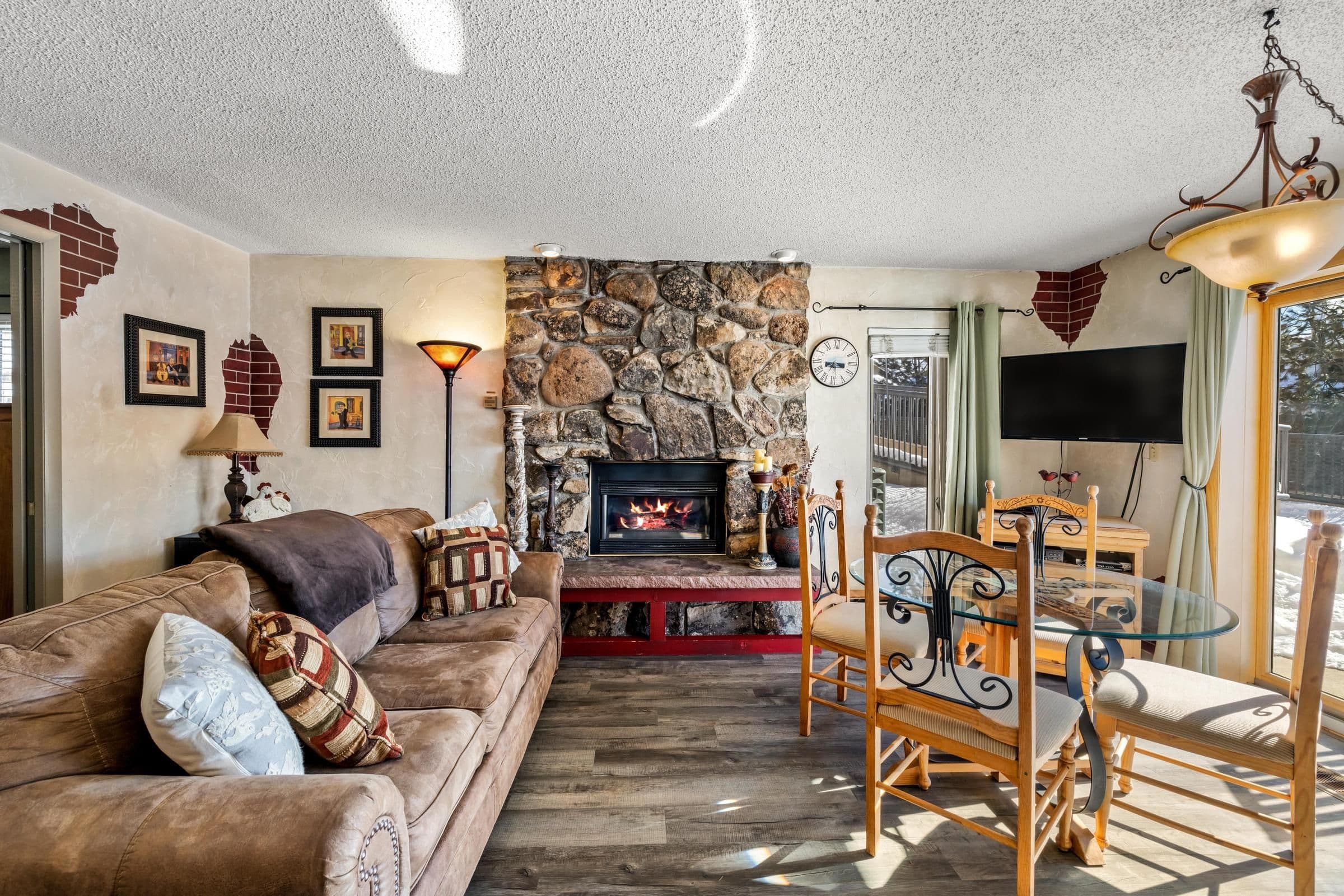 2215 Storm Meadows Drive Unit #100  - Photo 4