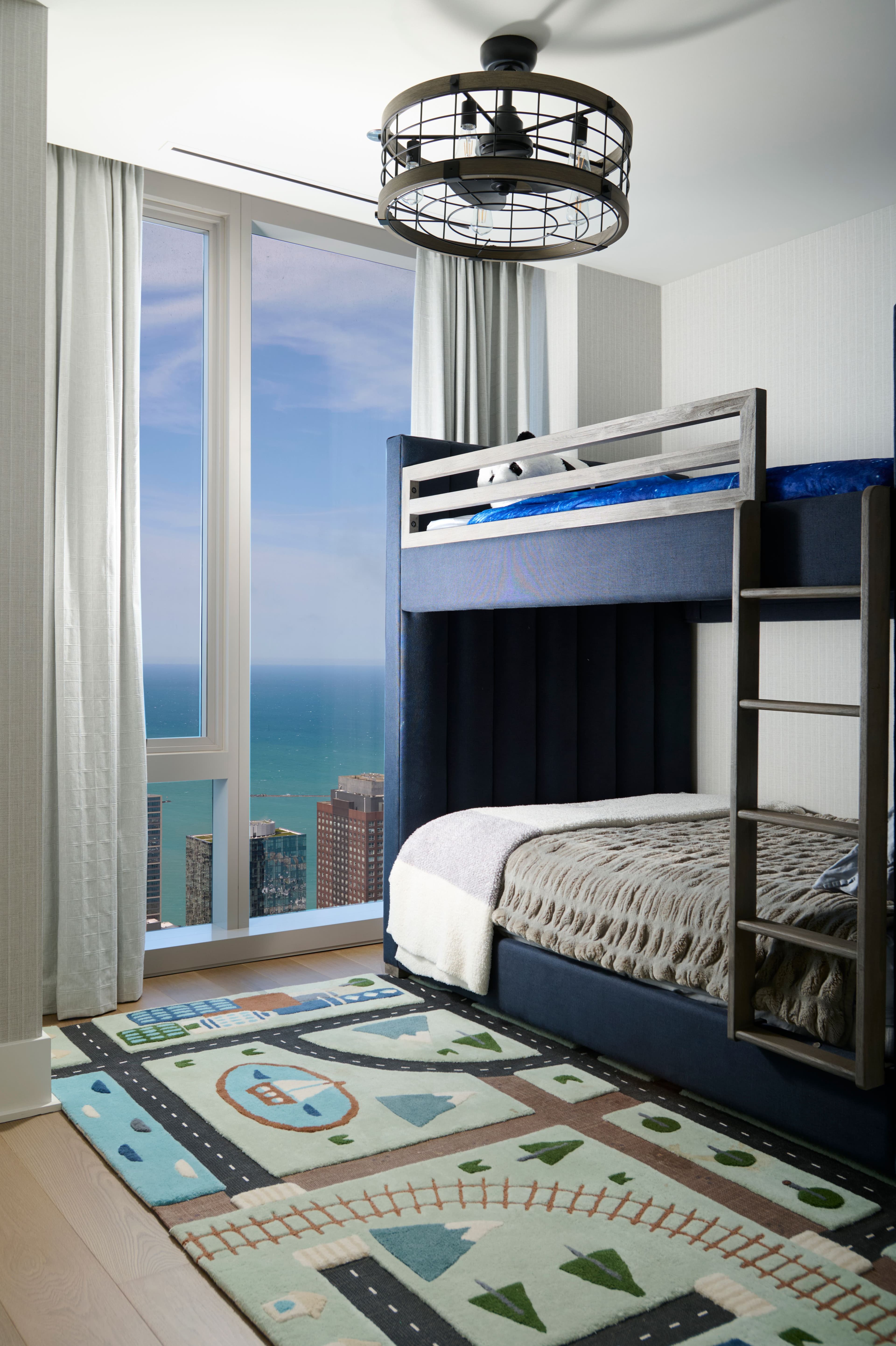 363 E Wacker Drive Unit# 6106 - Photo 5