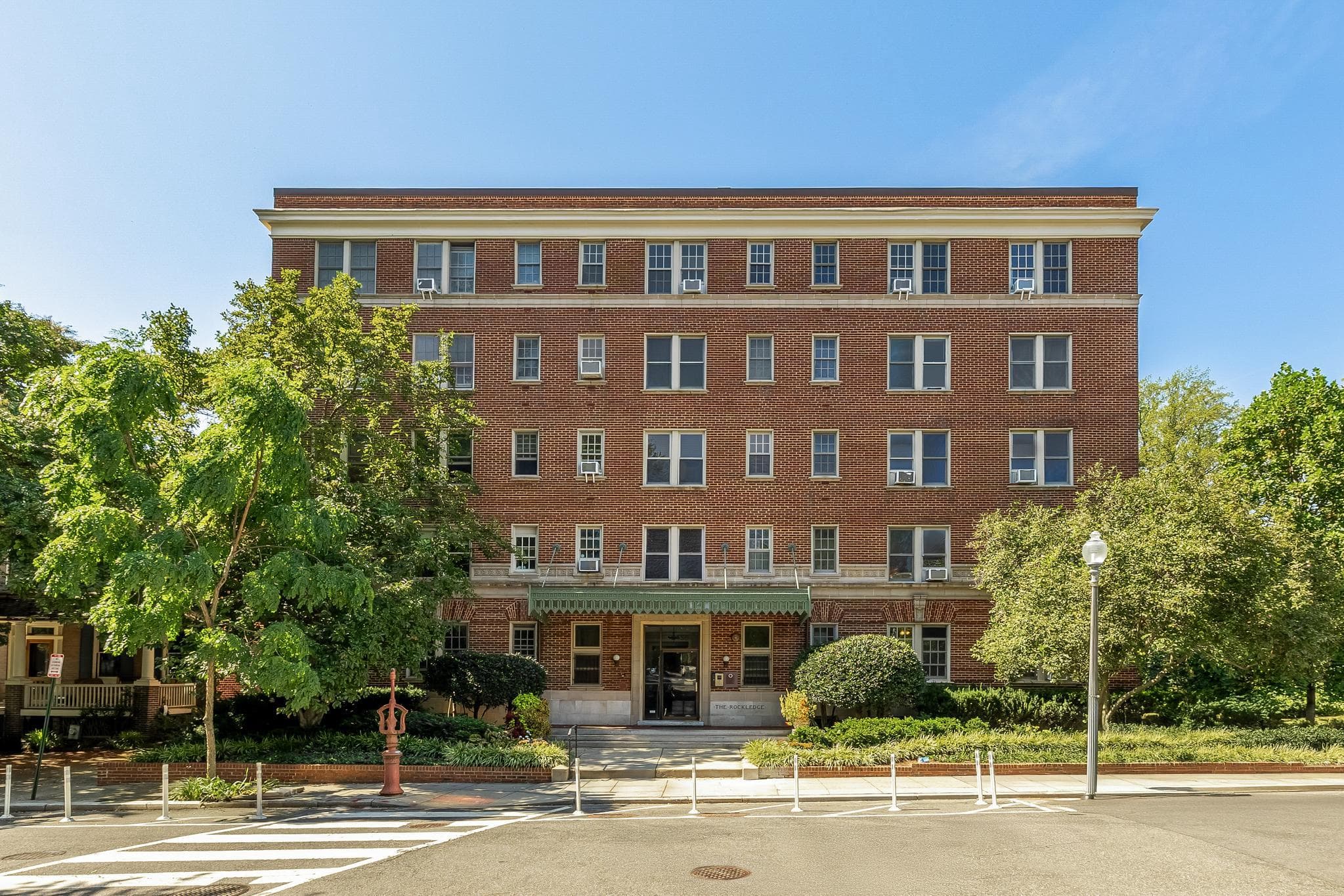 2456 20th Street NW Unit# UNIT 403 - Photo 8