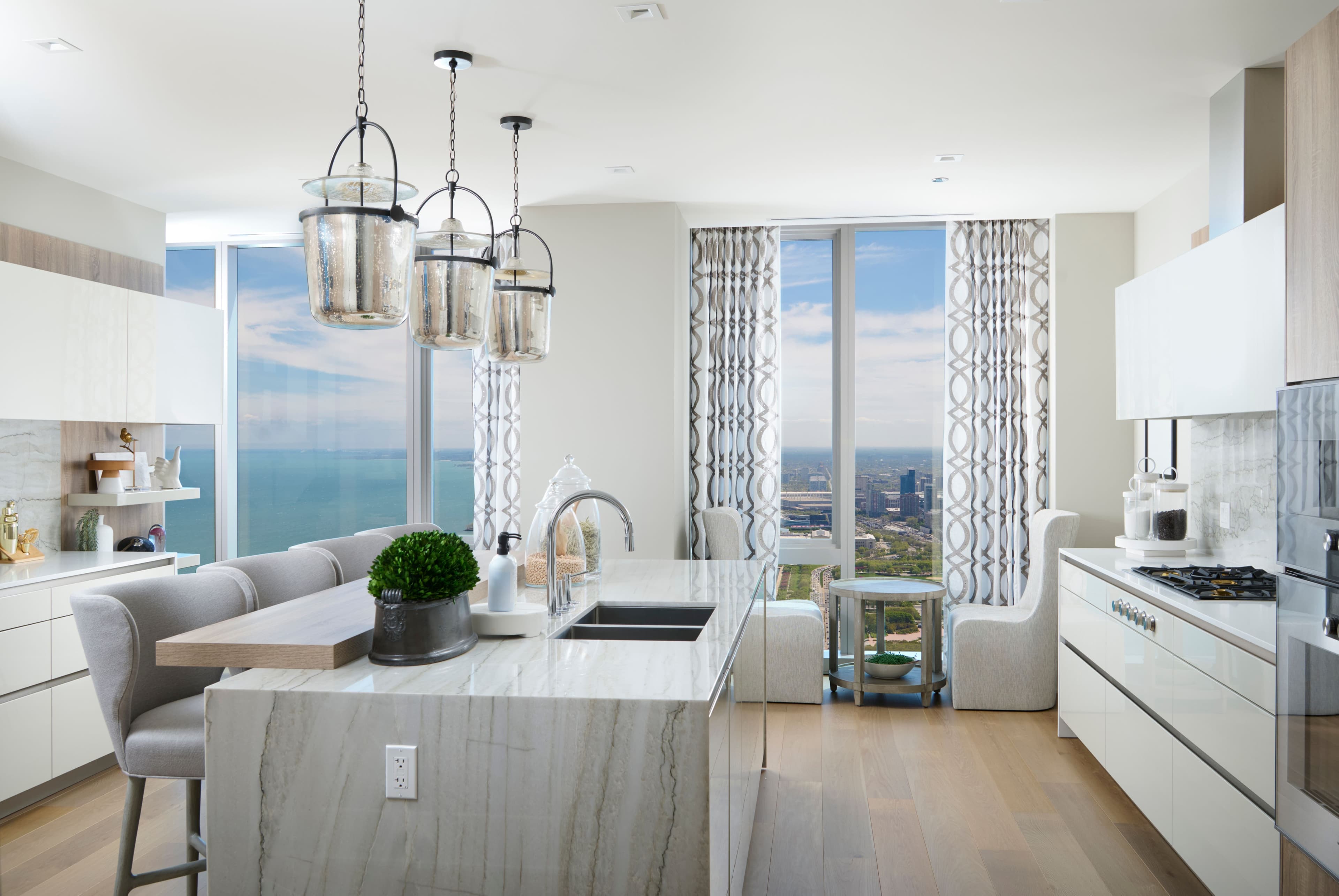 363 E Wacker Drive Unit# 6106 - Photo 3