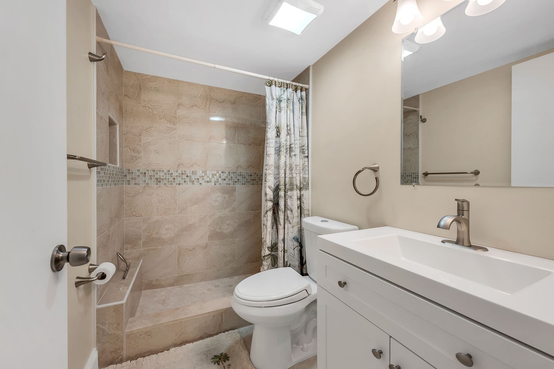 236 Pebble Beach Circle  - Photo 7