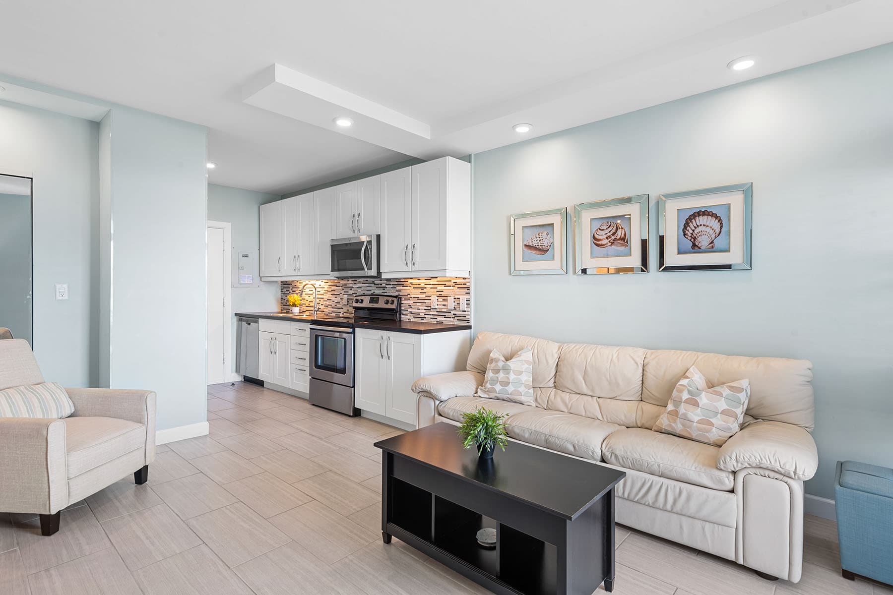 220 Seaview Court  - Photo 11