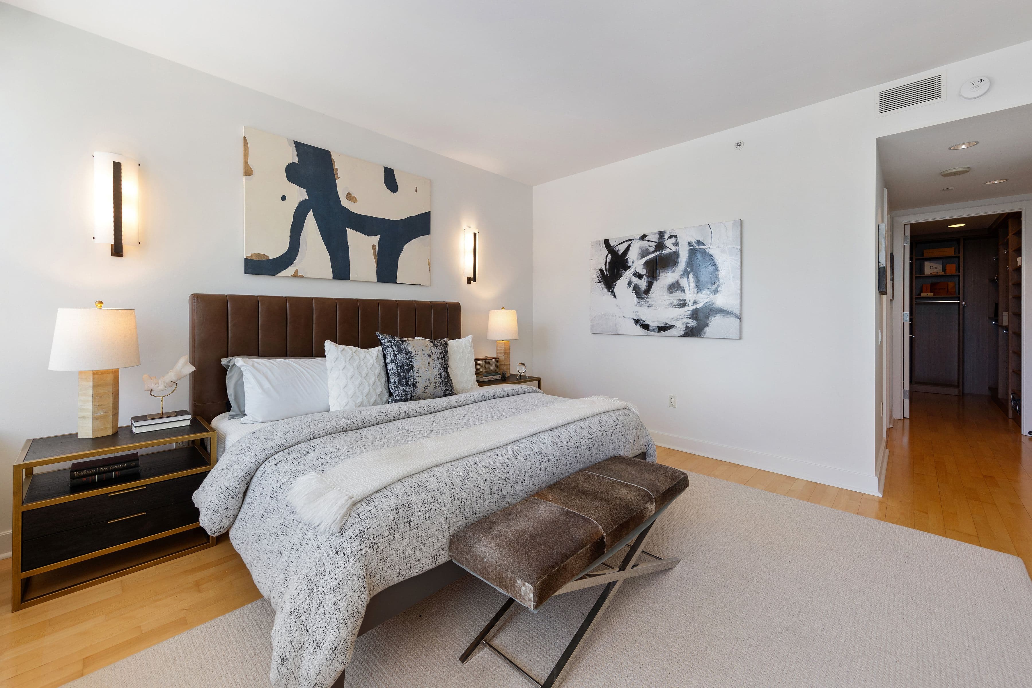 St. Regis Residence 24A  - Photo 4