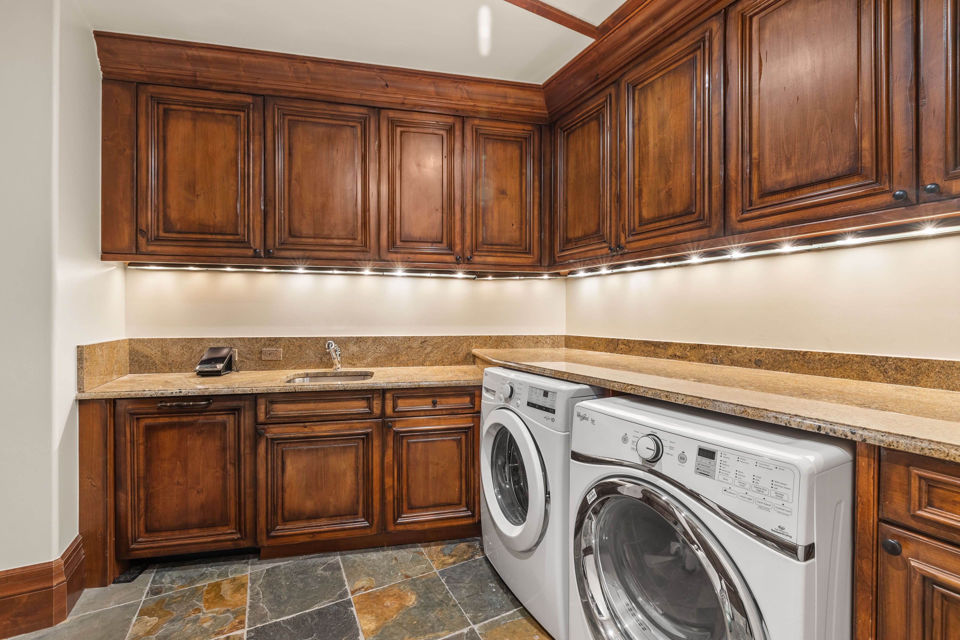 472 Thunderbowl Lane, Aspen, CO 81611 - Photo 16