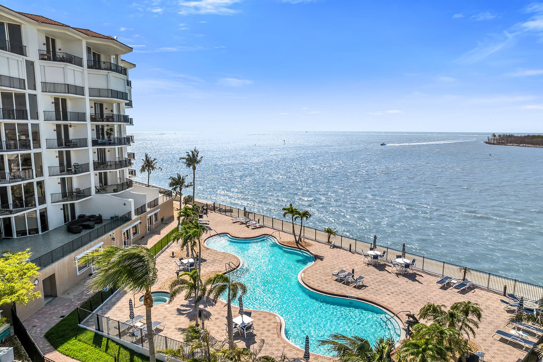 700 La Peninsula Boulevard , 306 - Photo 1